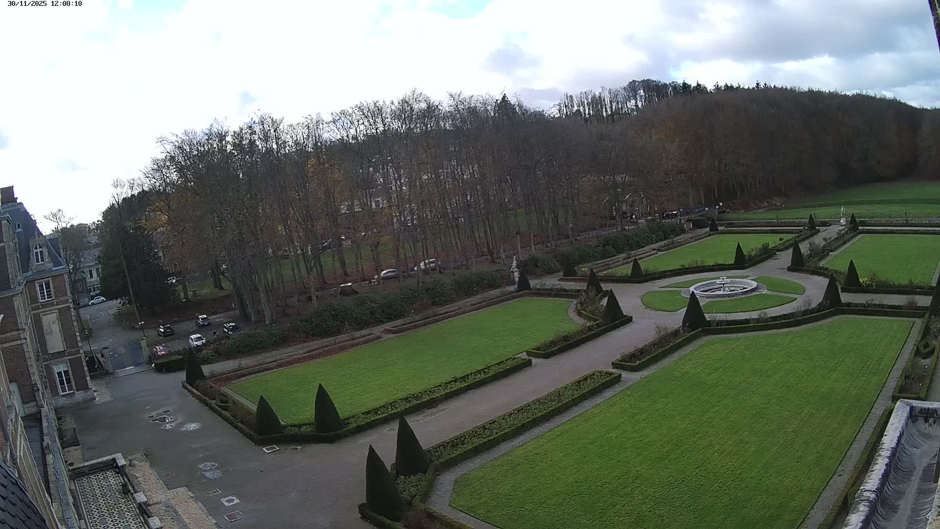 Saint-Omer- Jardin à la française (French Garden) Live Cam - Saint-Omer, Pas-de-Calais, Hauts-de-France, France