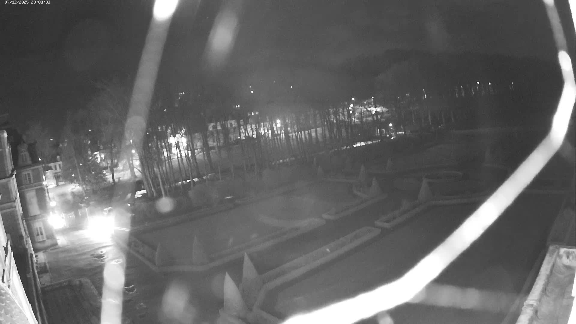 Saint-Omer- Jardin à la française (French Garden) Live Cam - Saint-Omer, Pas-de-Calais, Hauts-de-France, France