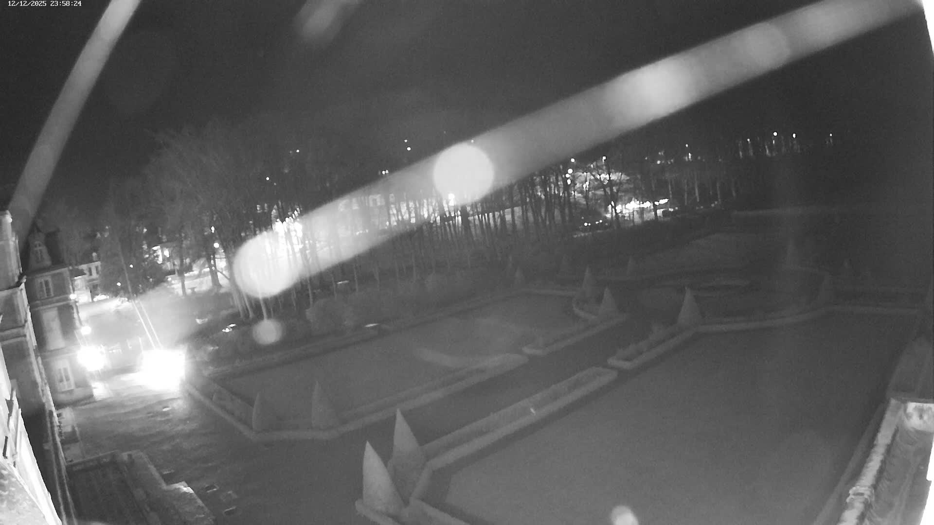 Saint-Omer- Jardin à la française (French Garden) Live Cam - Saint-Omer, Pas-de-Calais, Hauts-de-France, France