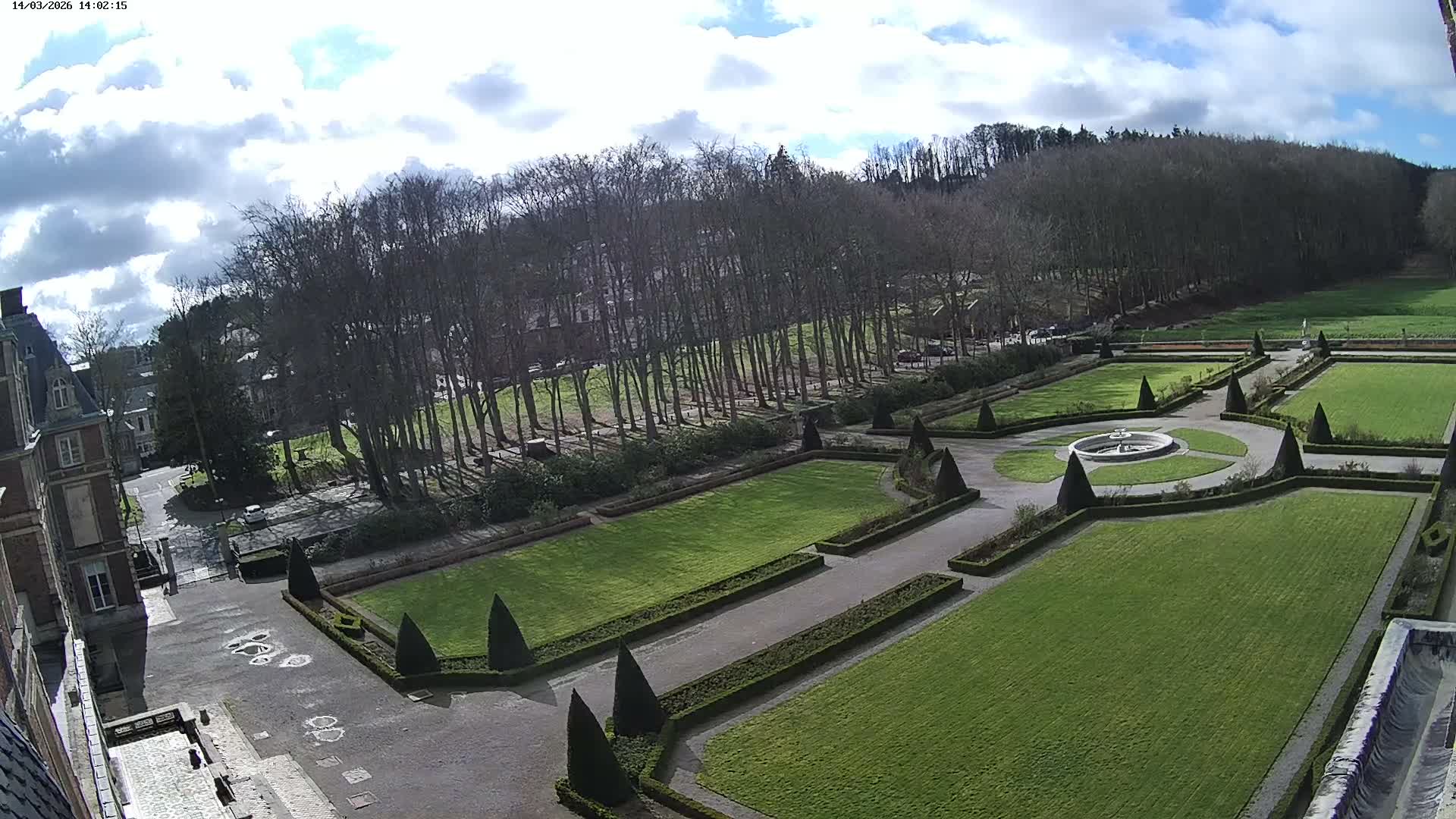 Saint-Omer- Jardin à la française (French Garden) Live Cam - Saint-Omer, Pas-de-Calais, Hauts-de-France, France