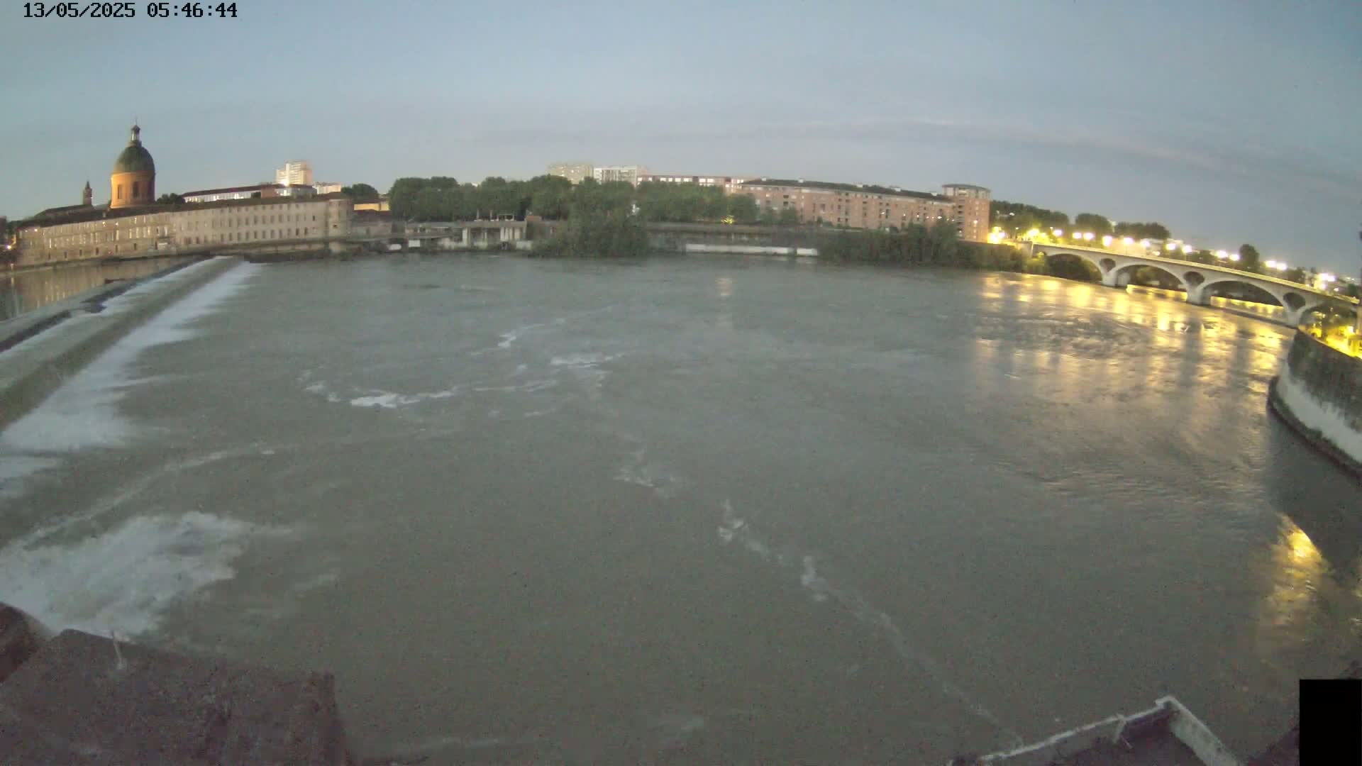 Toulouse City & Garonne River Live Cam - Toulouse, Haute-Garonne, Occitanie, France