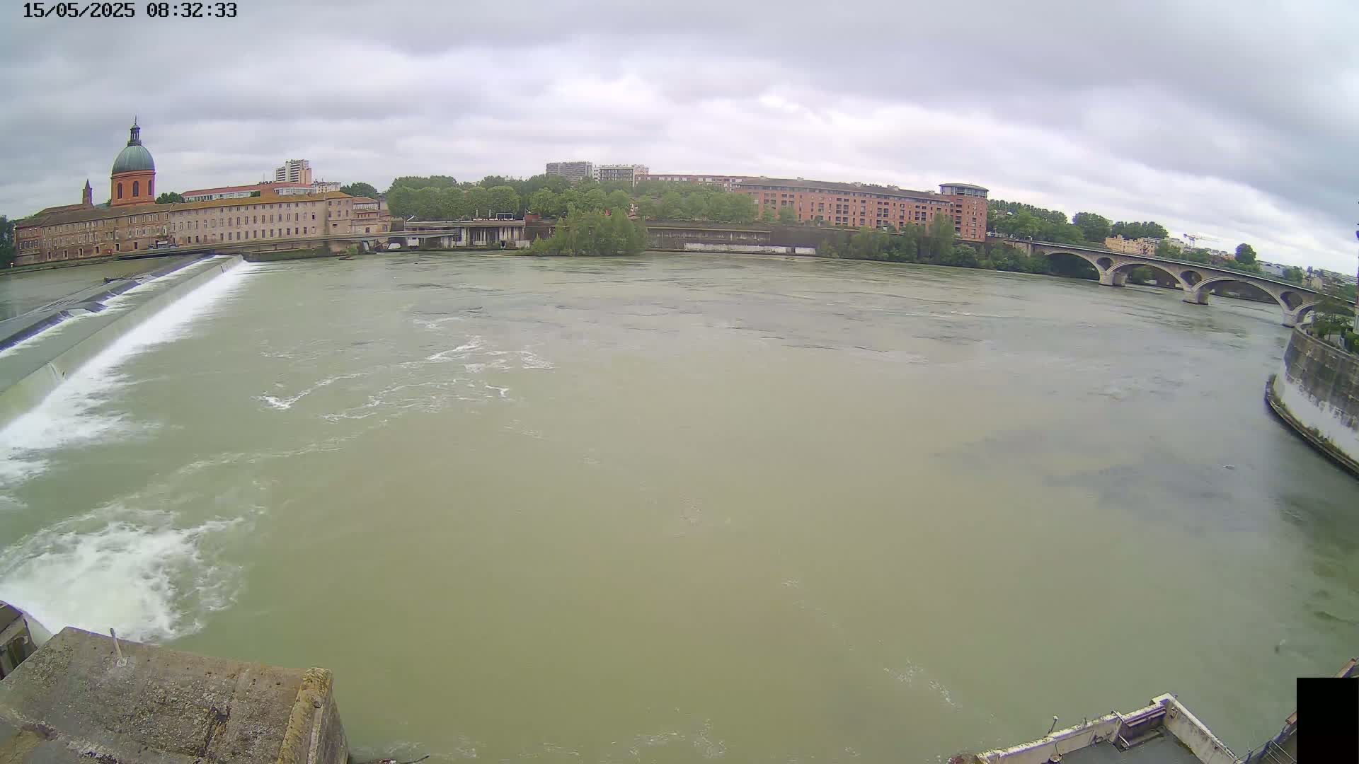 Toulouse City & Garonne River Live Cam - Toulouse, Haute-Garonne, Occitanie, France