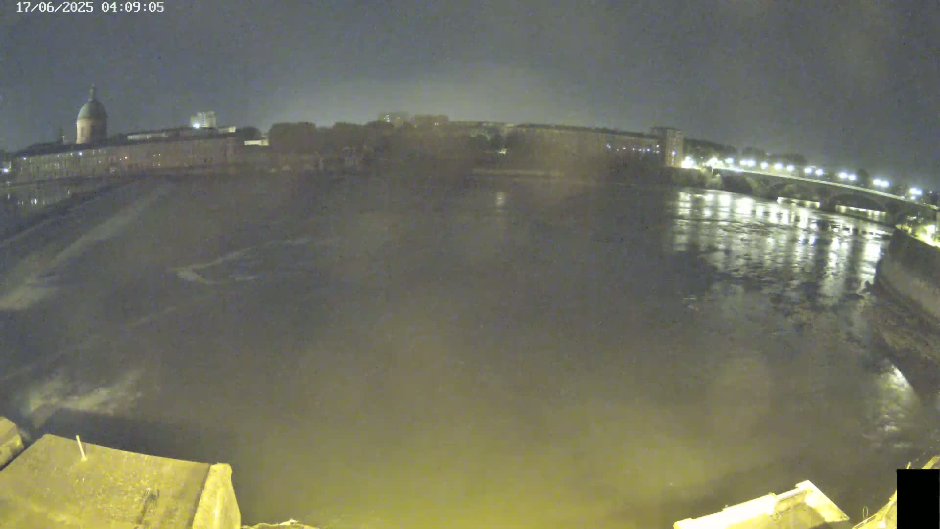 Toulouse City & Garonne River Live Cam - Toulouse, Haute-Garonne, Occitanie, France