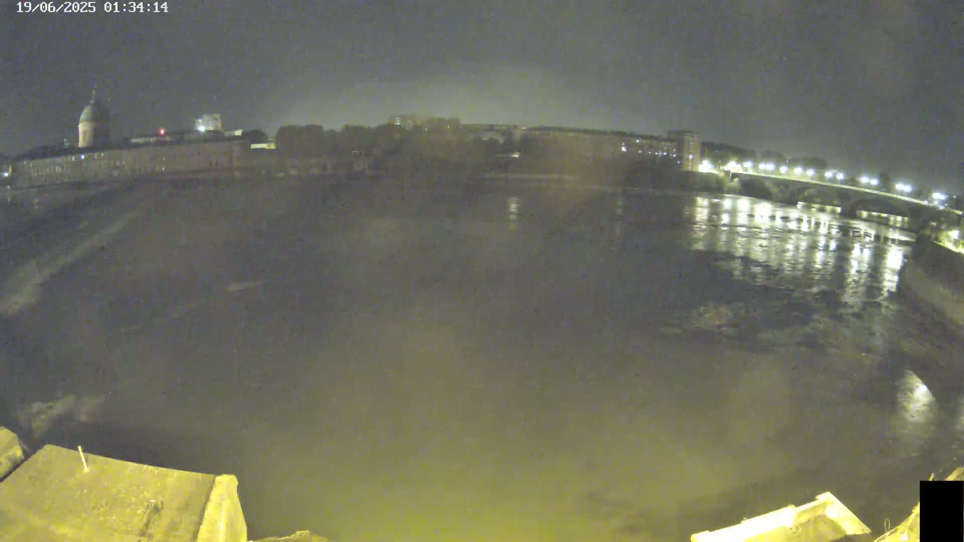 Toulouse City & Garonne River Live Cam - Toulouse, Haute-Garonne, Occitanie, France