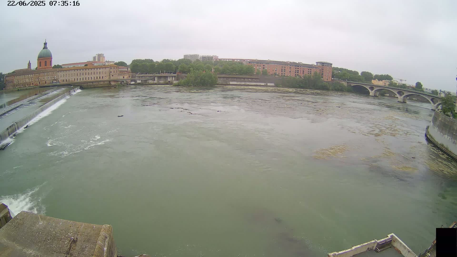 Toulouse City & Garonne River Live Cam - Toulouse, Haute-Garonne, Occitanie, France