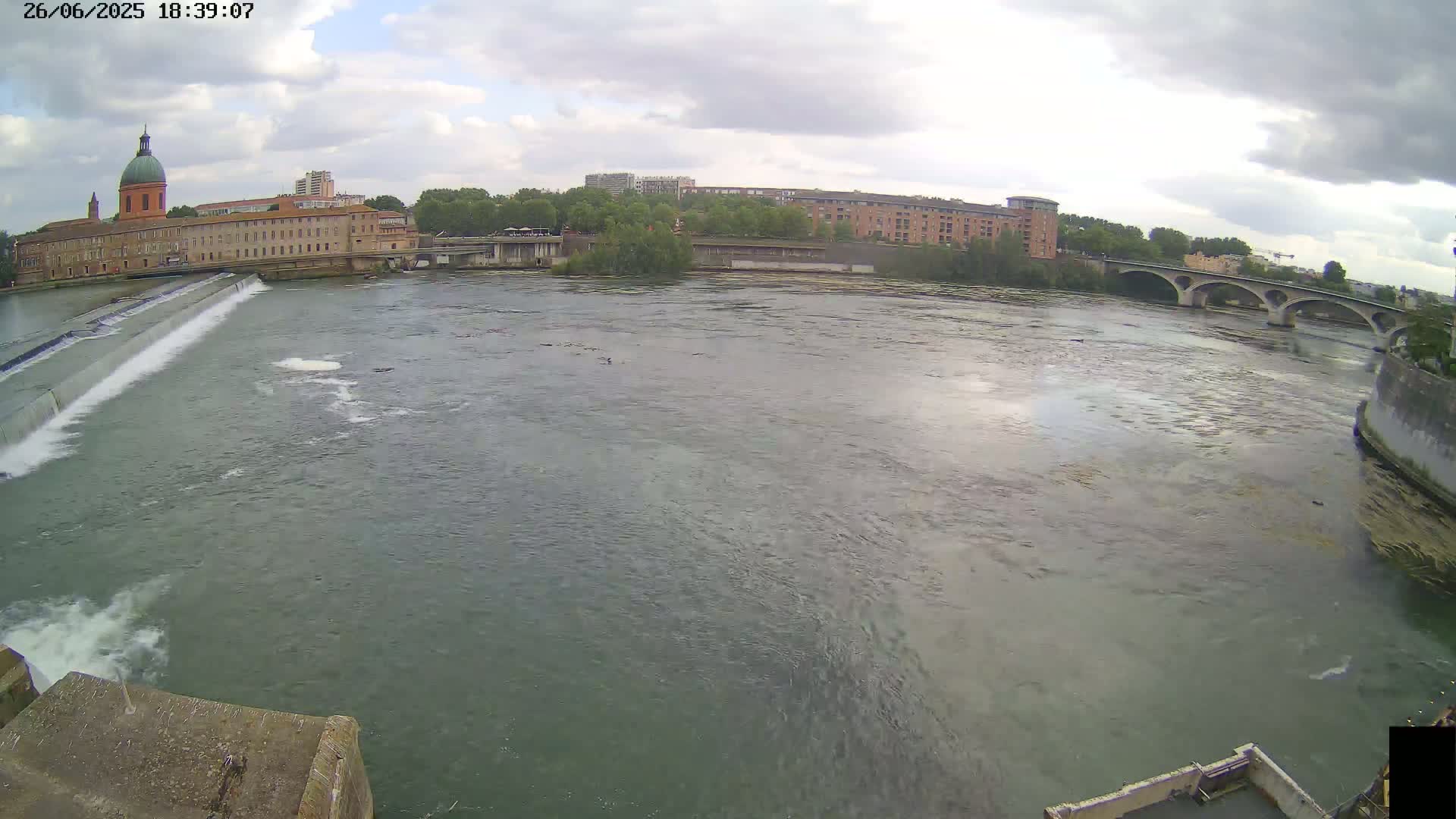 Toulouse City & Garonne River Live Cam - Toulouse, Haute-Garonne, Occitanie, France