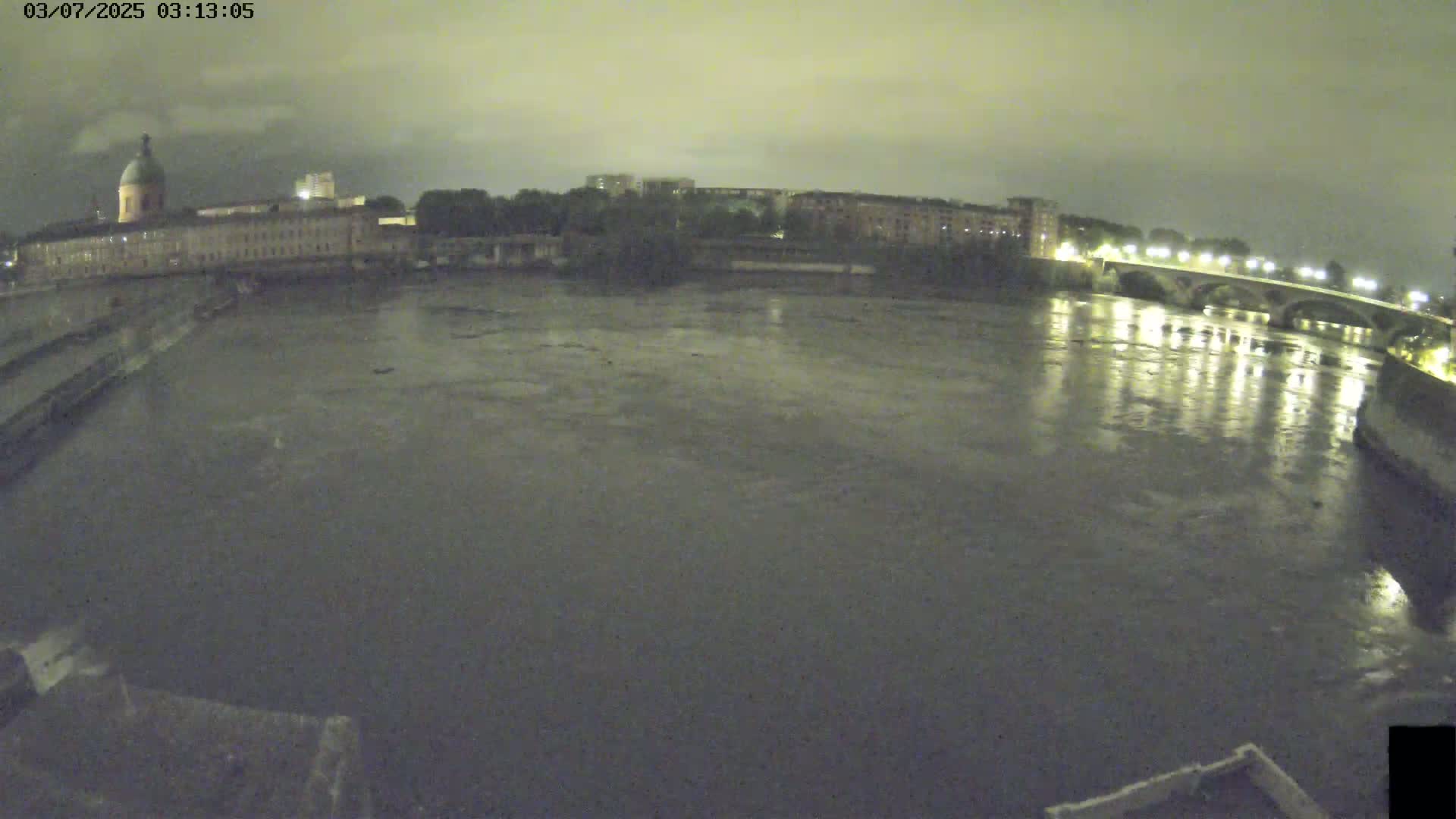 Toulouse City & Garonne River Live Cam - Toulouse, Haute-Garonne, Occitanie, France