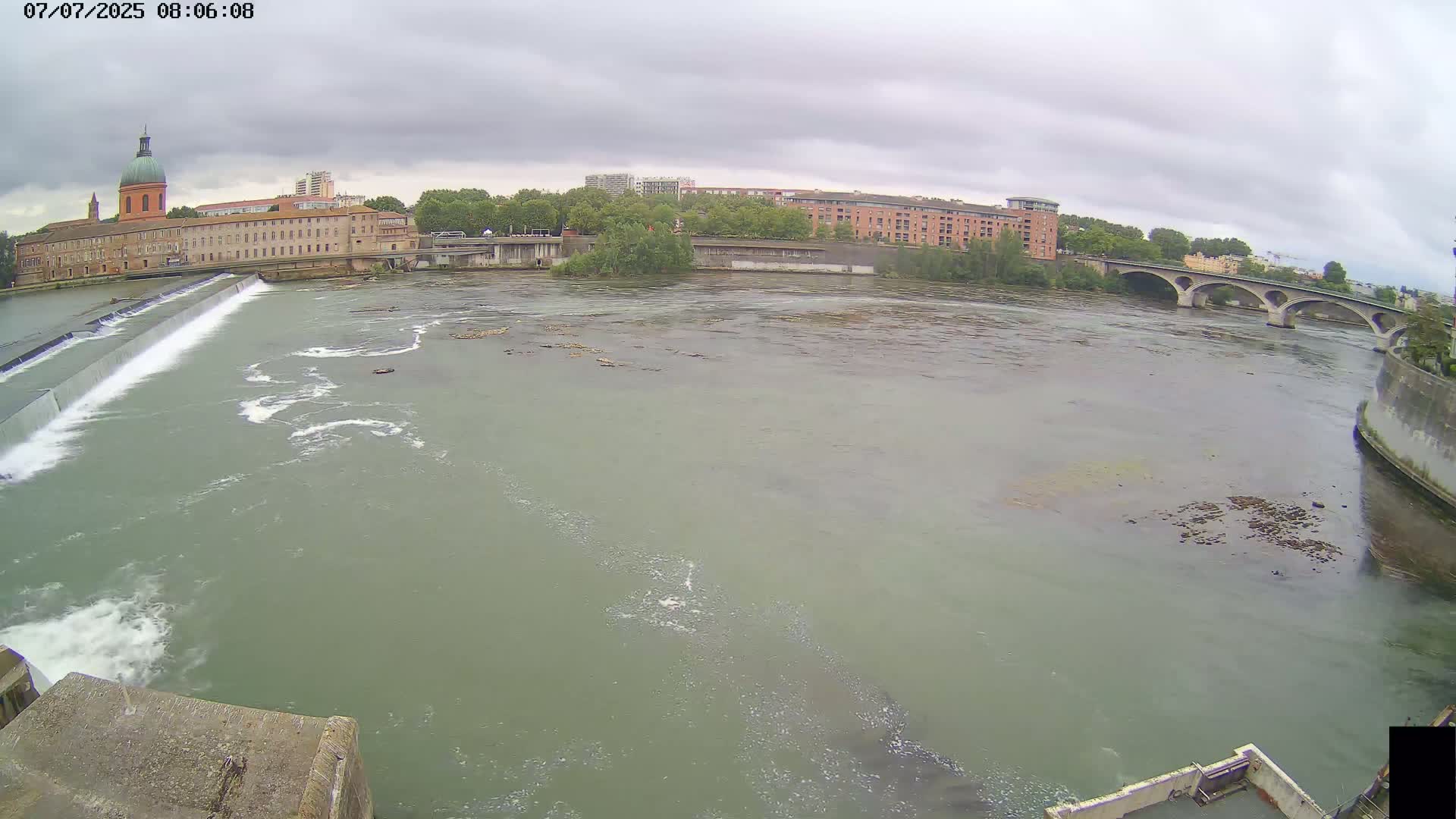 Toulouse City & Garonne River Live Cam - Toulouse, Haute-Garonne, Occitanie, France