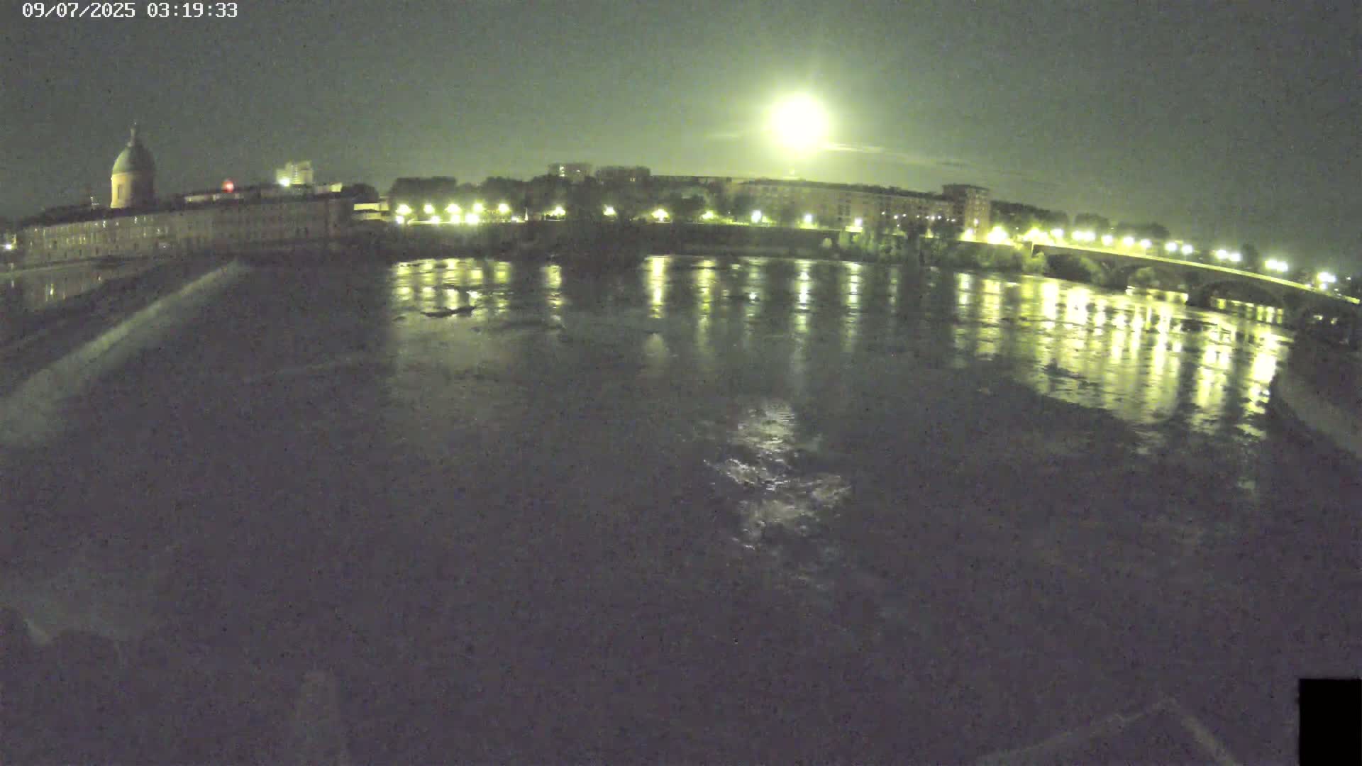 Toulouse City & Garonne River Live Cam - Toulouse, Haute-Garonne, Occitanie, France