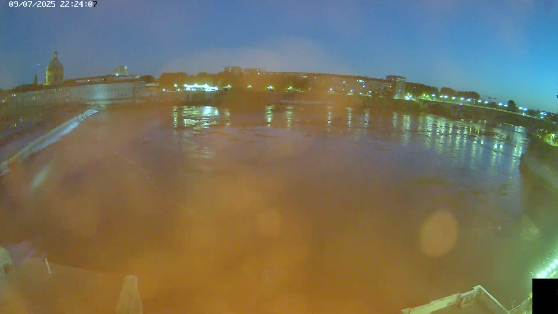 Toulouse City & Garonne River Live Cam - Toulouse, Haute-Garonne, Occitanie, France