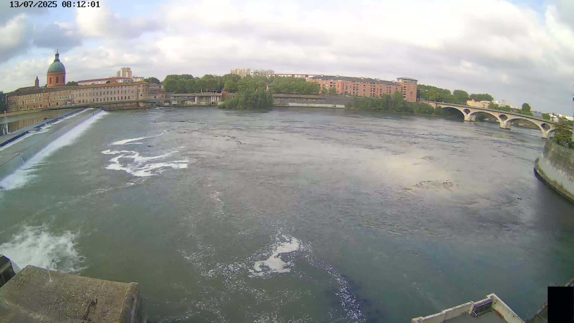 Toulouse City & Garonne River Live Cam - Toulouse, Haute-Garonne, Occitanie, France