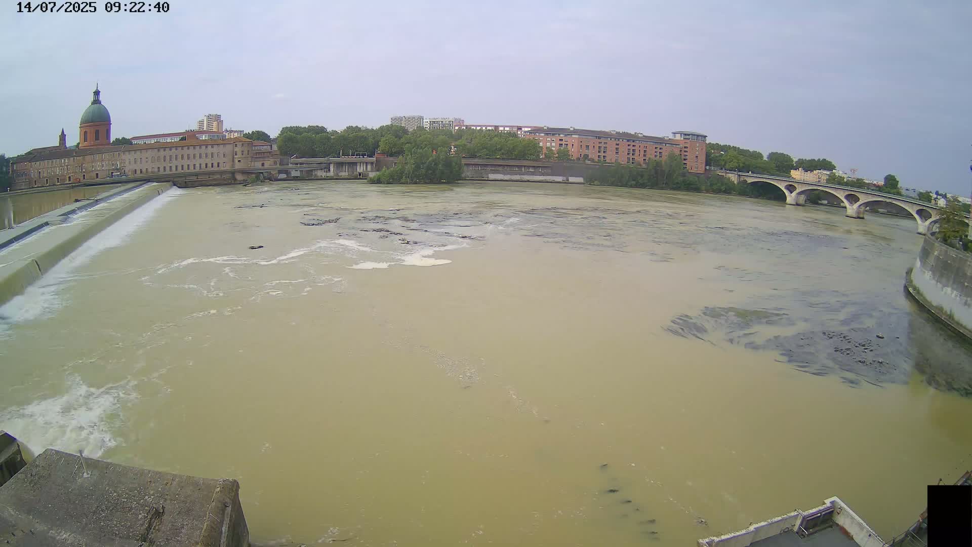 Toulouse City & Garonne River Live Cam - Toulouse, Haute-Garonne, Occitanie, France