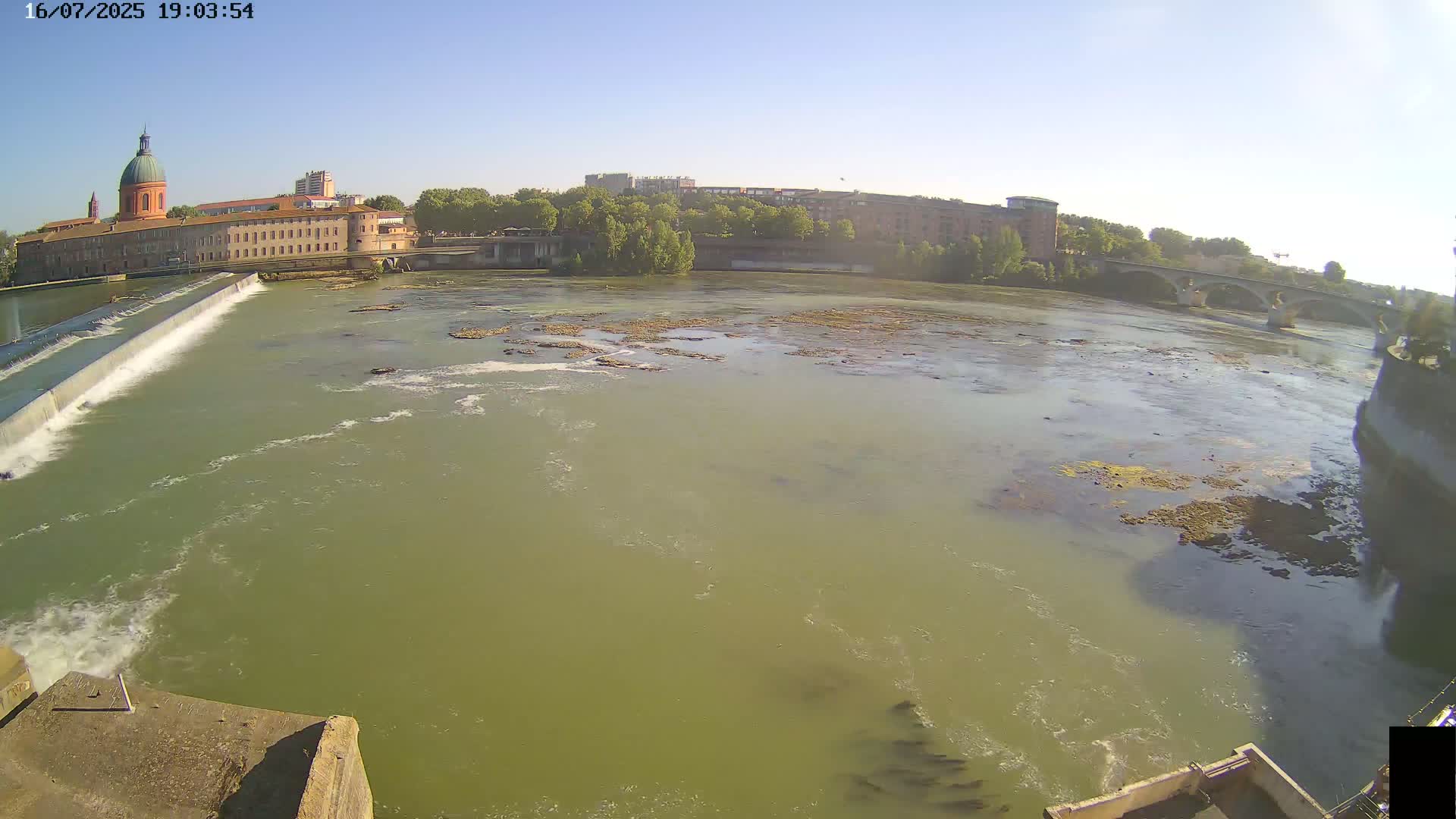 Toulouse City & Garonne River Live Cam - Toulouse, Haute-Garonne, Occitanie, France