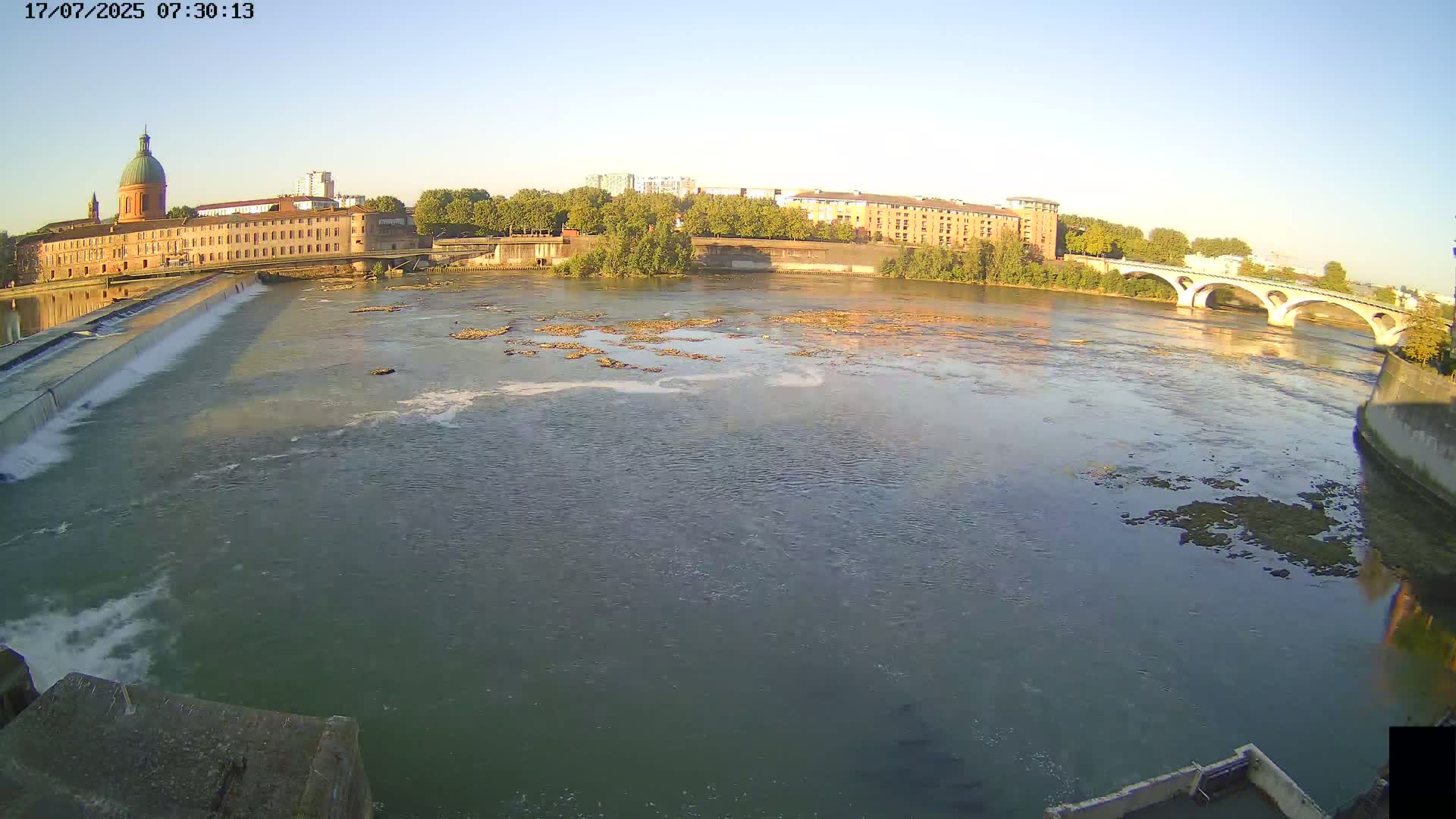 Toulouse City & Garonne River Live Cam - Toulouse, Haute-Garonne, Occitanie, France