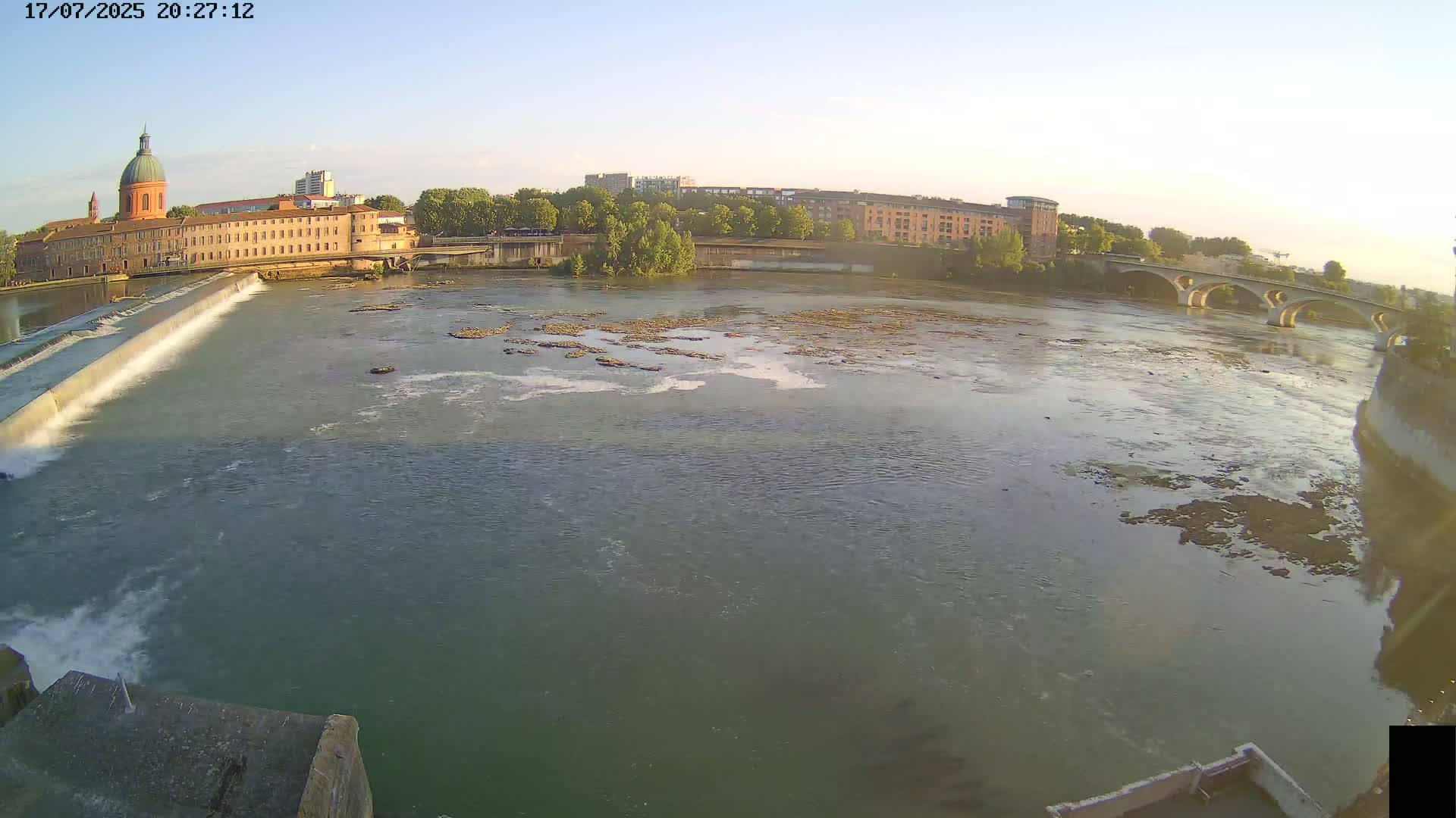 Toulouse City & Garonne River Live Cam - Toulouse, Haute-Garonne, Occitanie, France