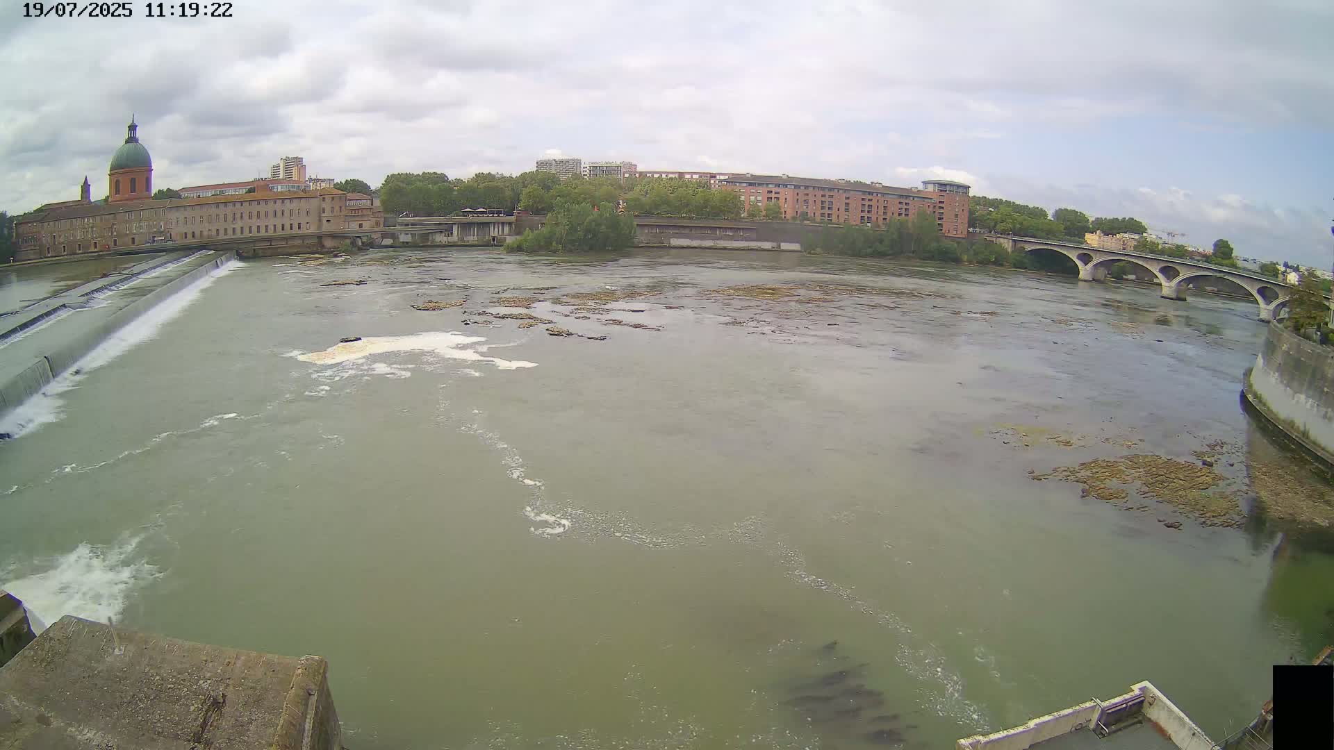 Toulouse City & Garonne River Live Cam - Toulouse, Haute-Garonne, Occitanie, France