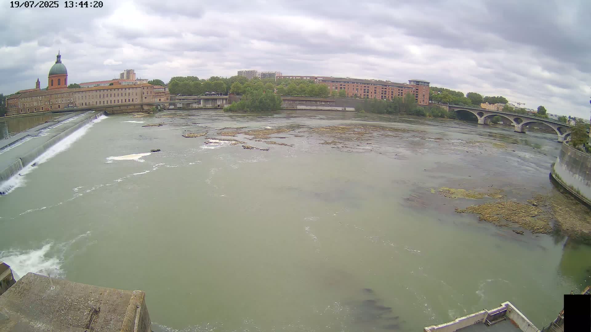 Toulouse City & Garonne River Live Cam - Toulouse, Haute-Garonne, Occitanie, France