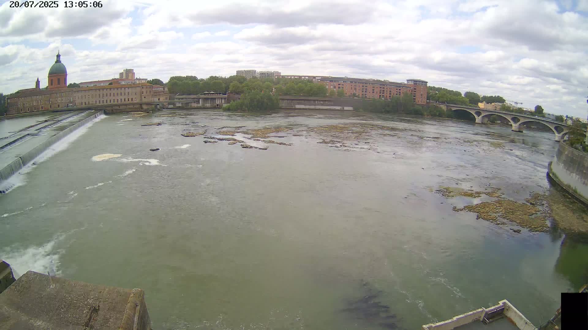 Toulouse City & Garonne River Live Cam - Toulouse, Haute-Garonne, Occitanie, France