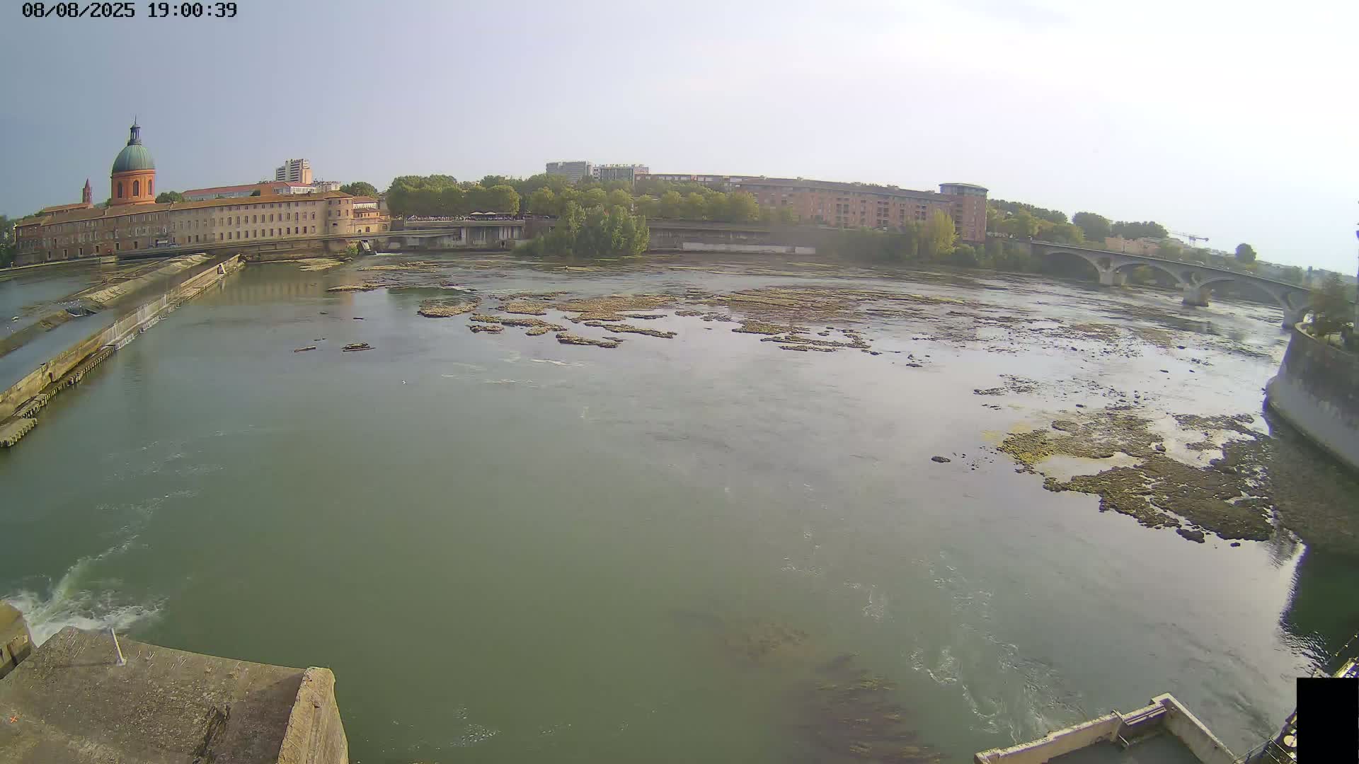 Toulouse City & Garonne River Live Cam - Toulouse, Haute-Garonne, Occitanie, France