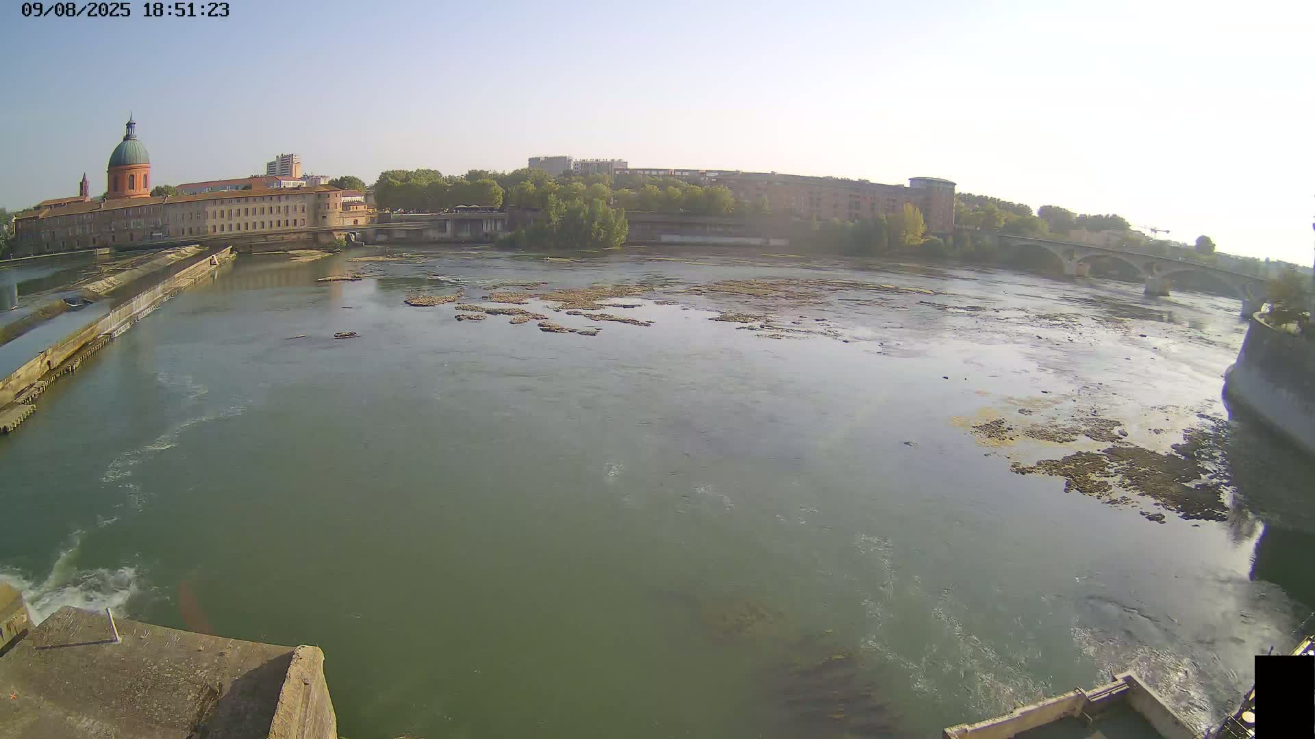 Toulouse City & Garonne River Live Cam - Toulouse, Haute-Garonne, Occitanie, France
