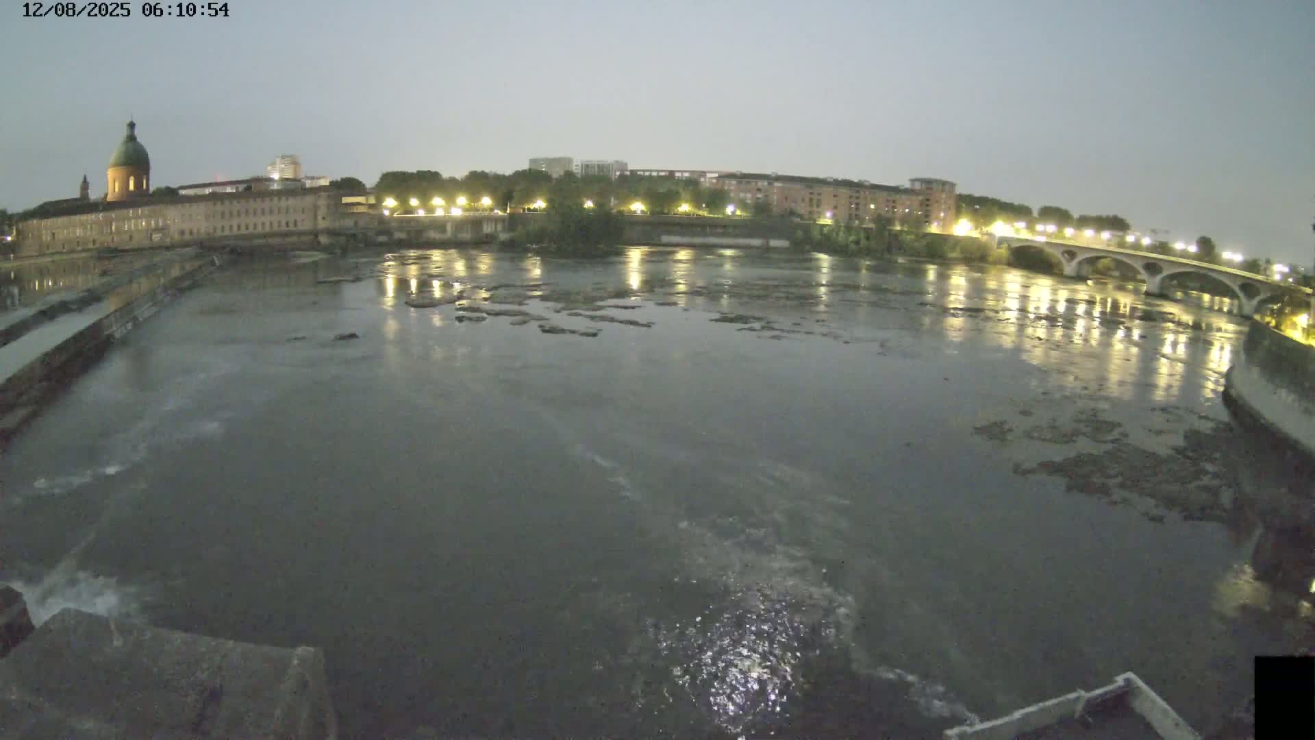 Toulouse City & Garonne River Live Cam - Toulouse, Haute-Garonne, Occitanie, France