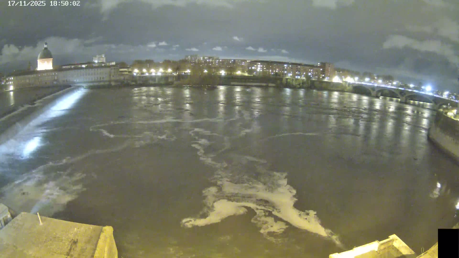 Toulouse City & Garonne River Live Cam - Toulouse, Haute-Garonne, Occitanie, France
