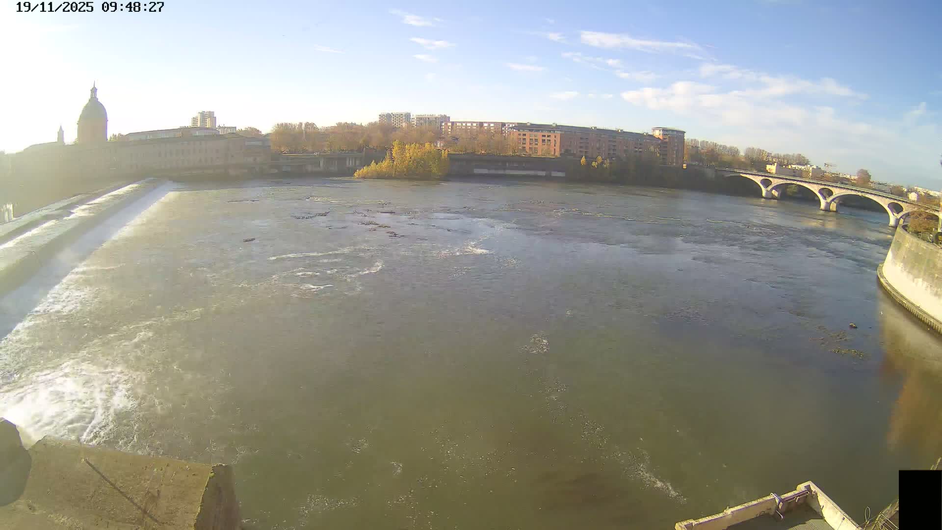 Toulouse City & Garonne River Live Cam - Toulouse, Haute-Garonne, Occitanie, France