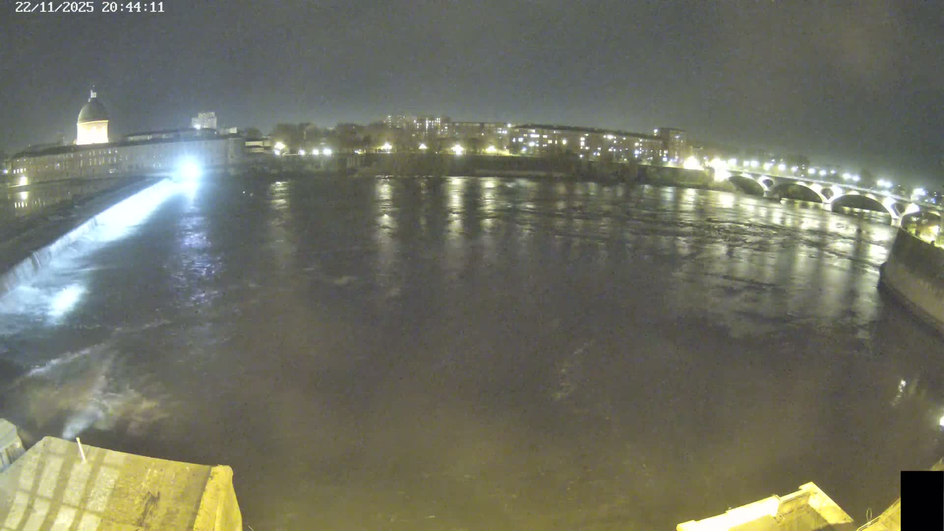 Toulouse City & Garonne River Live Cam - Toulouse, Haute-Garonne, Occitanie, France