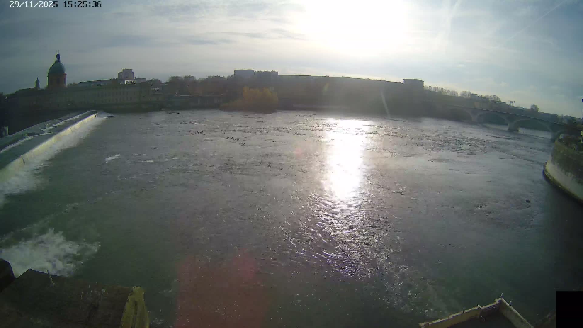 Toulouse City & Garonne River Live Cam - Toulouse, Haute-Garonne, Occitanie, France