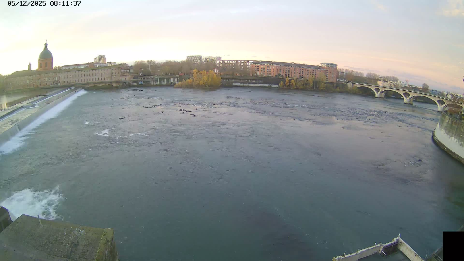 Toulouse City & Garonne River Live Cam - Toulouse, Haute-Garonne, Occitanie, France