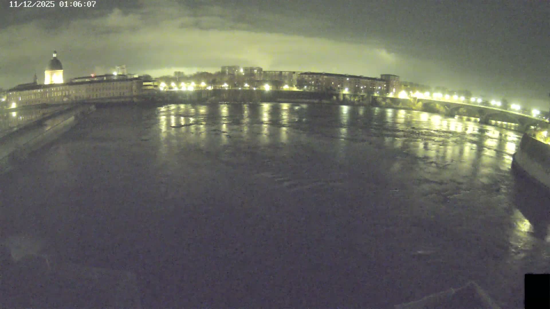 Toulouse City & Garonne River Live Cam - Toulouse, Haute-Garonne, Occitanie, France