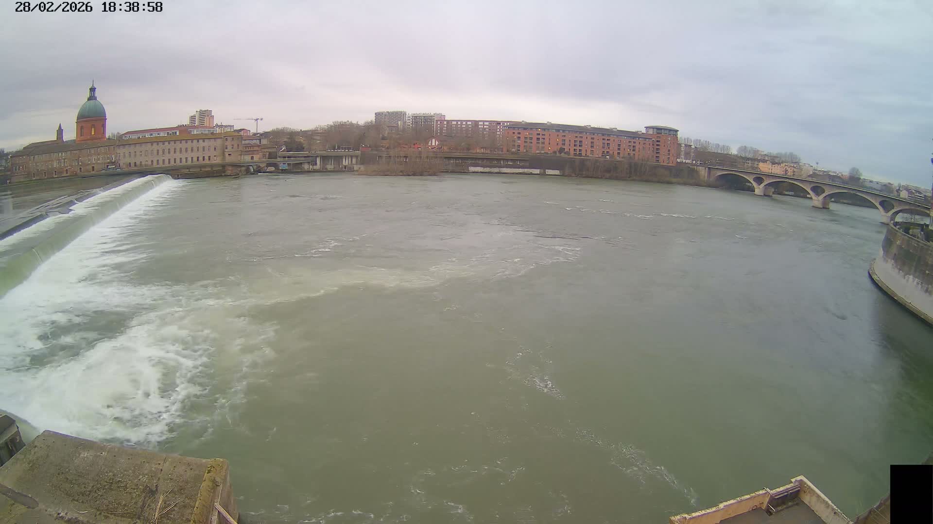 Toulouse City & Garonne River Live Cam - Toulouse, Haute-Garonne, Occitanie, France