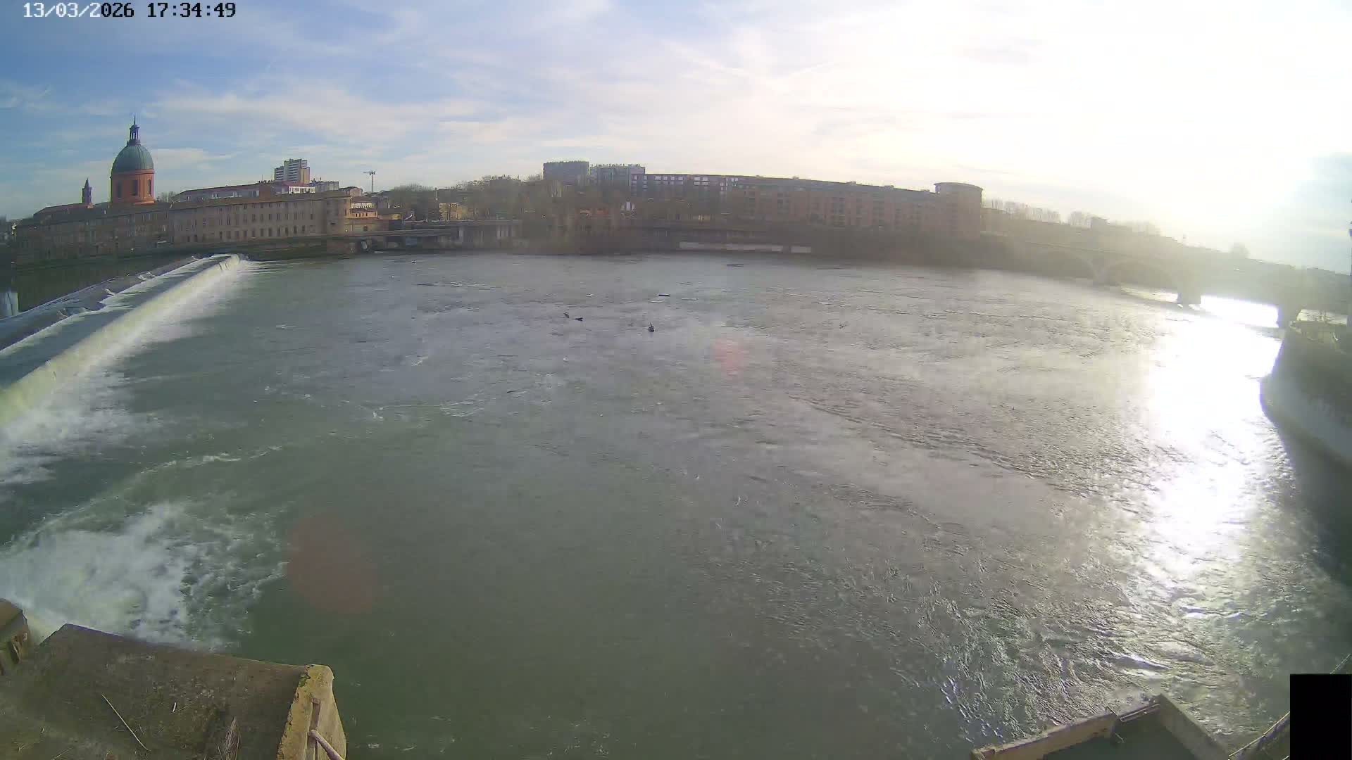 Toulouse City & Garonne River Live Cam - Toulouse, Haute-Garonne, Occitanie, France