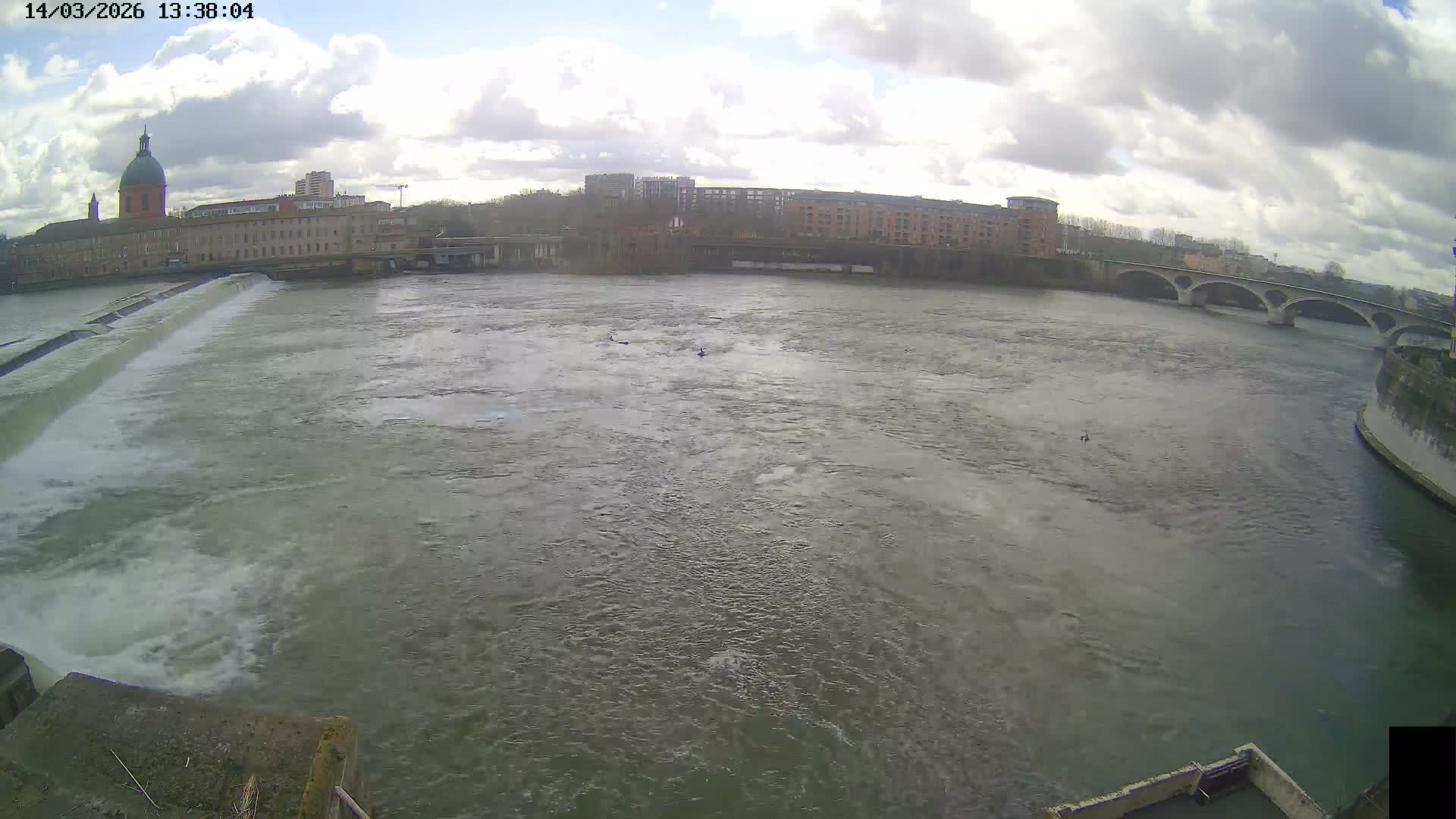 Toulouse City & Garonne River Live Cam - Toulouse, Haute-Garonne, Occitanie, France