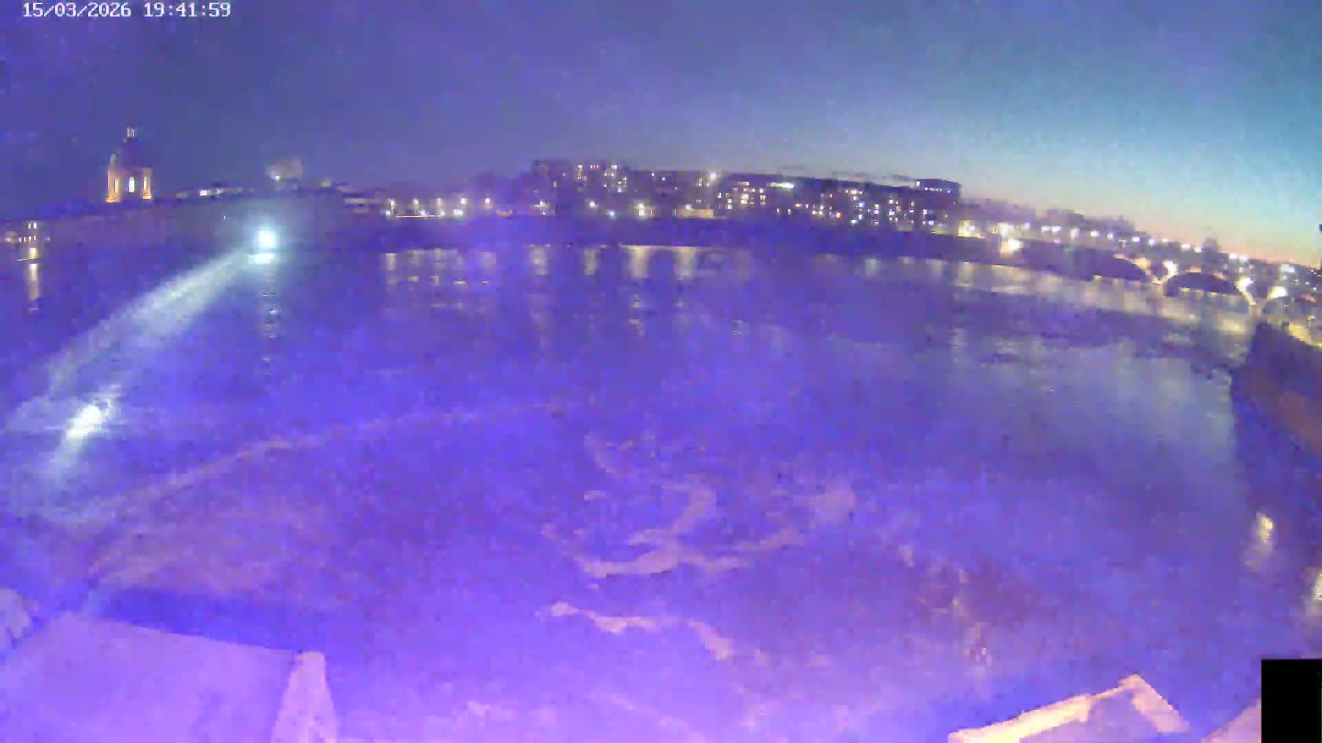 Toulouse City & Garonne River Live Cam - Toulouse, Haute-Garonne, Occitanie, France