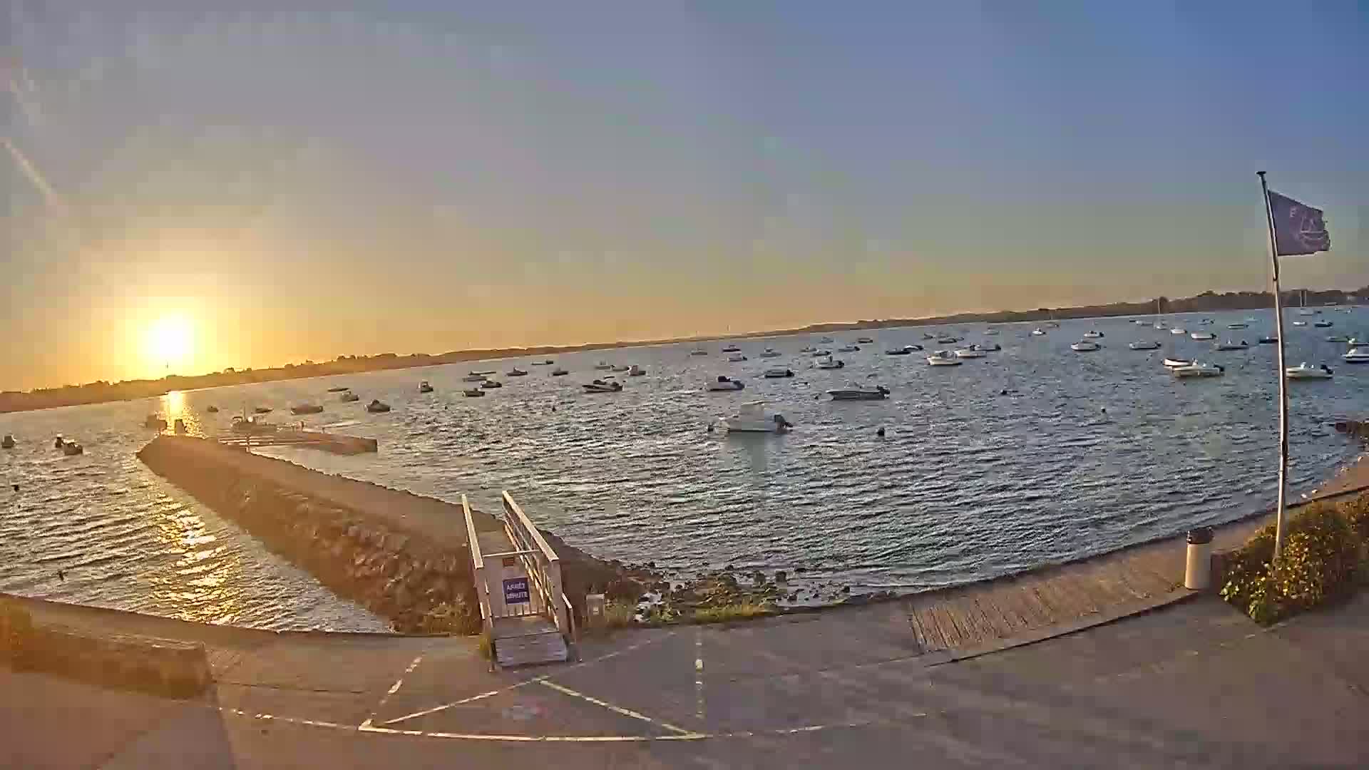 Mesquer, Merquel Coast Live Cam - Saint-Nazaire, Loire-Atlantique, Pays de la Loire, France