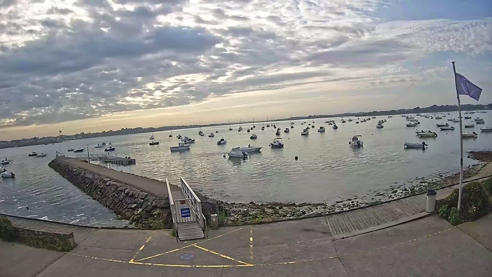 Mesquer, Merquel Coast Live Cam - Saint-Nazaire, Loire-Atlantique, Pays de la Loire, France