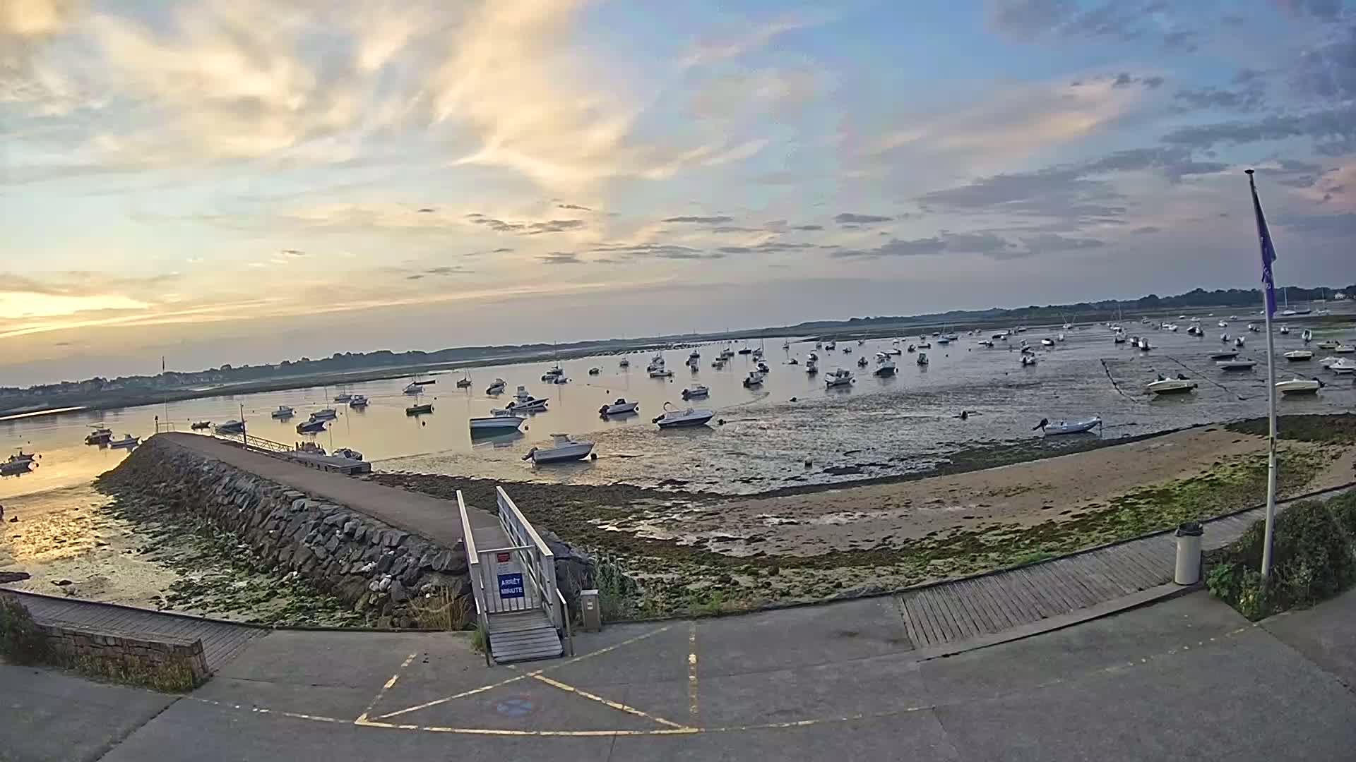 Mesquer, Merquel Coast Live Cam - Saint-Nazaire, Loire-Atlantique, Pays de la Loire, France