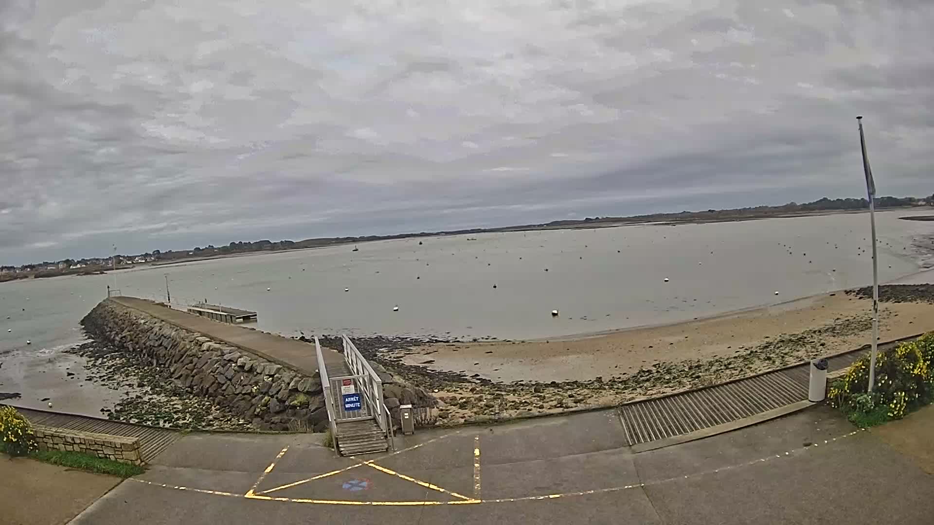 Mesquer, Merquel Coast Live Cam - Saint-Nazaire, Loire-Atlantique, Pays de la Loire, France