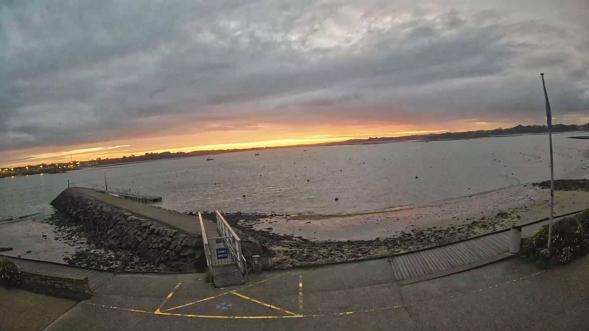 Mesquer, Merquel Coast Live Cam - Saint-Nazaire, Loire-Atlantique, Pays de la Loire, France