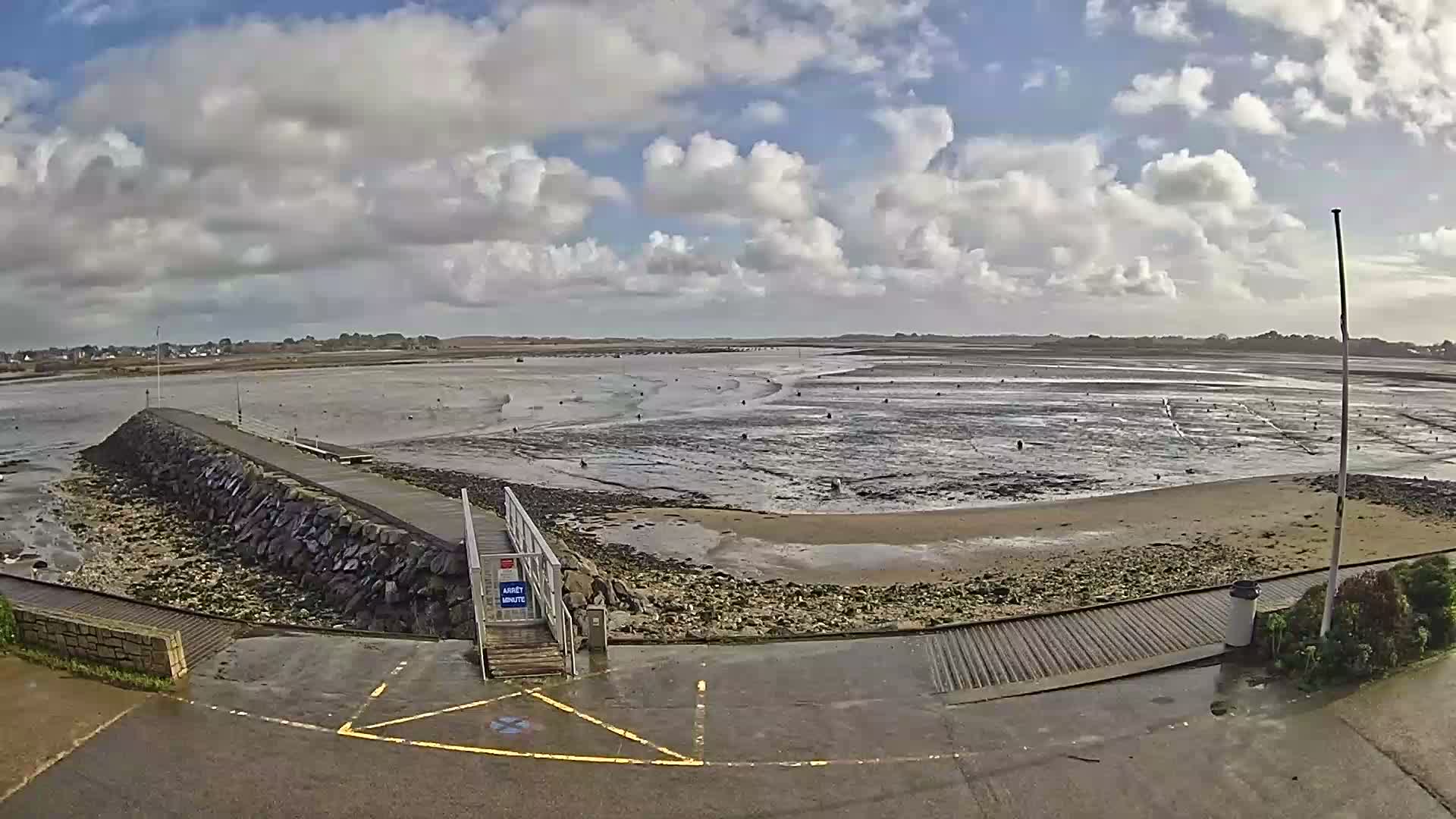 Mesquer, Merquel Coast Live Cam - Saint-Nazaire, Loire-Atlantique, Pays de la Loire, France