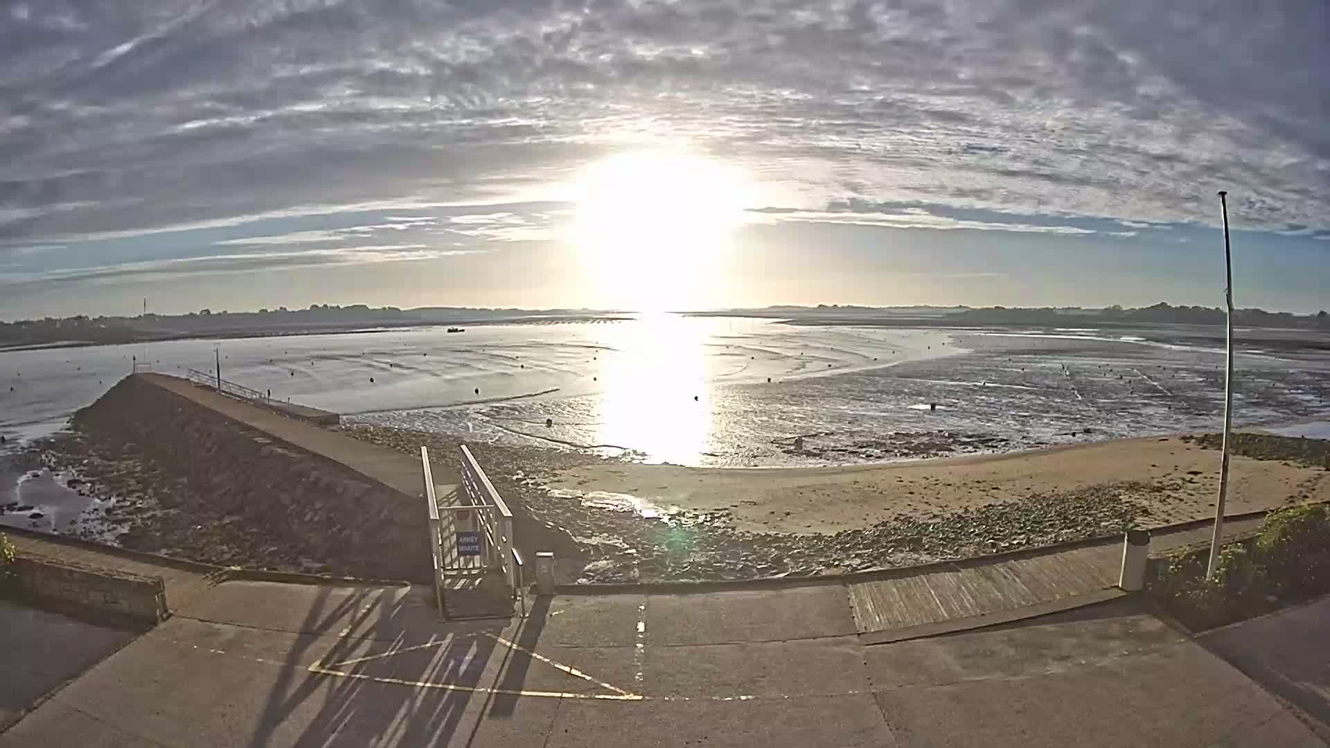 Mesquer, Merquel Coast Live Cam - Saint-Nazaire, Loire-Atlantique, Pays de la Loire, France