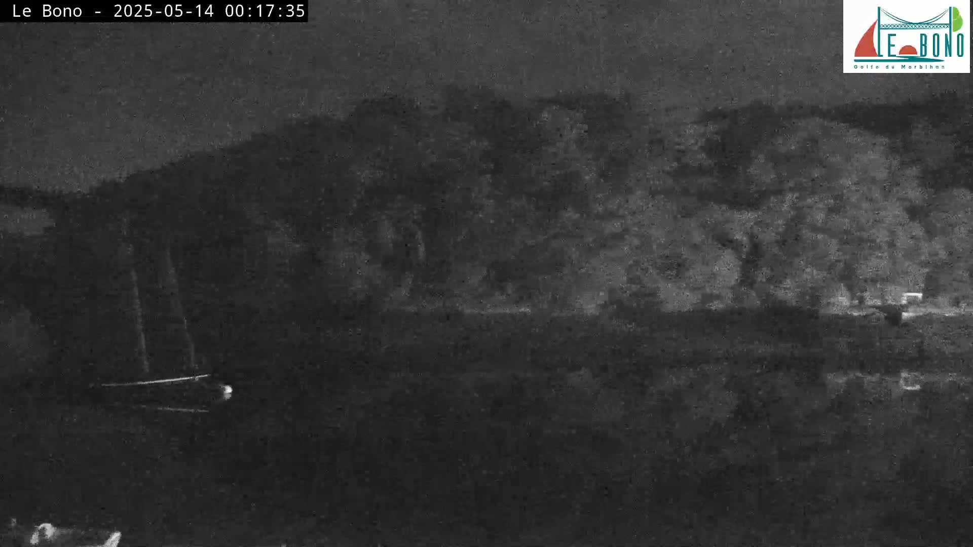 Riviere du Bono River & Le Bono Pont Joseph Le Brix (Pont Joseph Bridge) Live Cam - Vannes, Morbihan, Bretagne. France