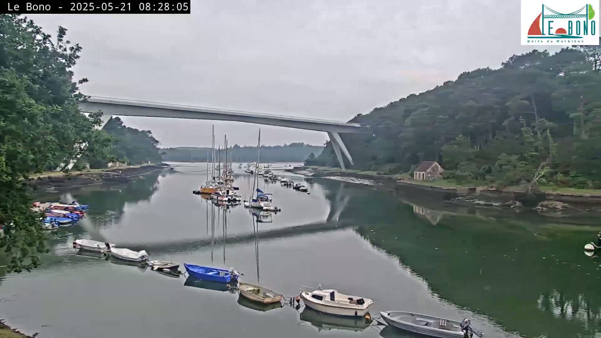 Riviere du Bono River & Le Bono Pont Joseph Le Brix (Pont Joseph Bridge) Live Cam - Vannes, Morbihan, Bretagne. France