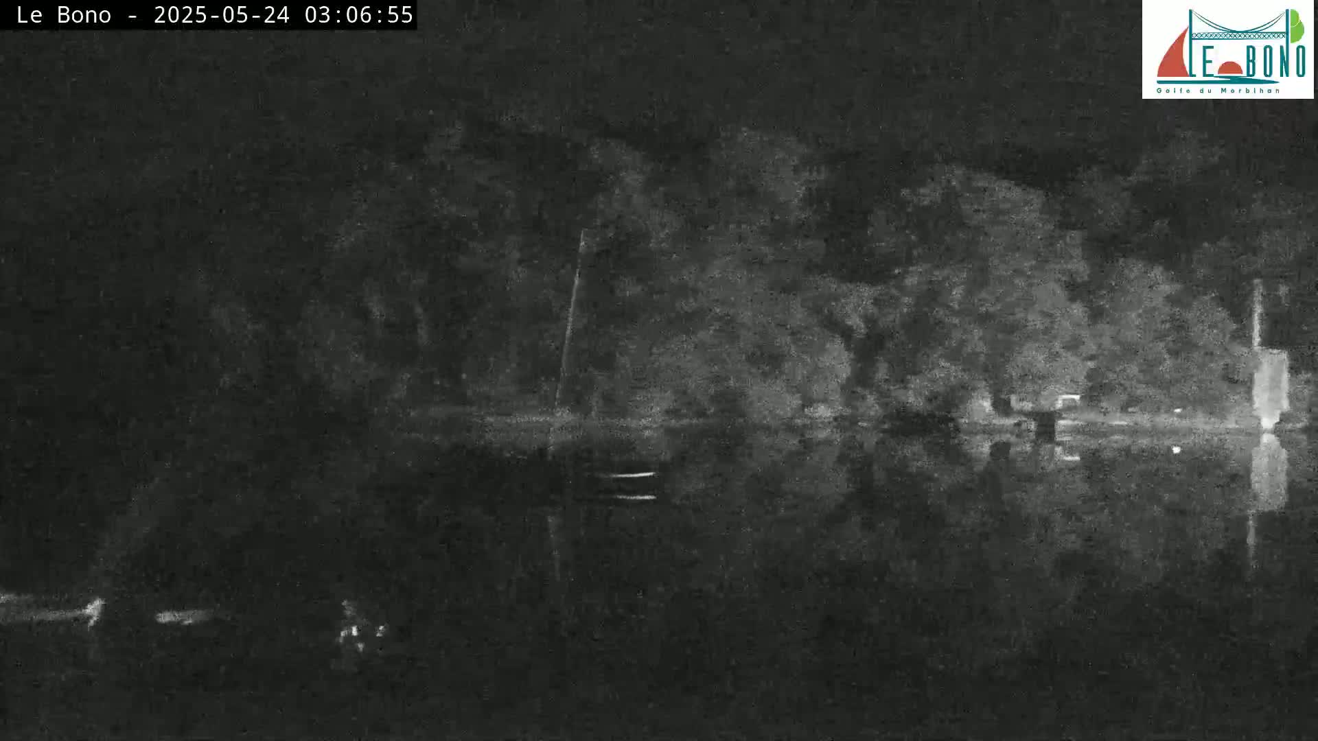 Riviere du Bono River & Le Bono Pont Joseph Le Brix (Pont Joseph Bridge) Live Cam - Vannes, Morbihan, Bretagne. France