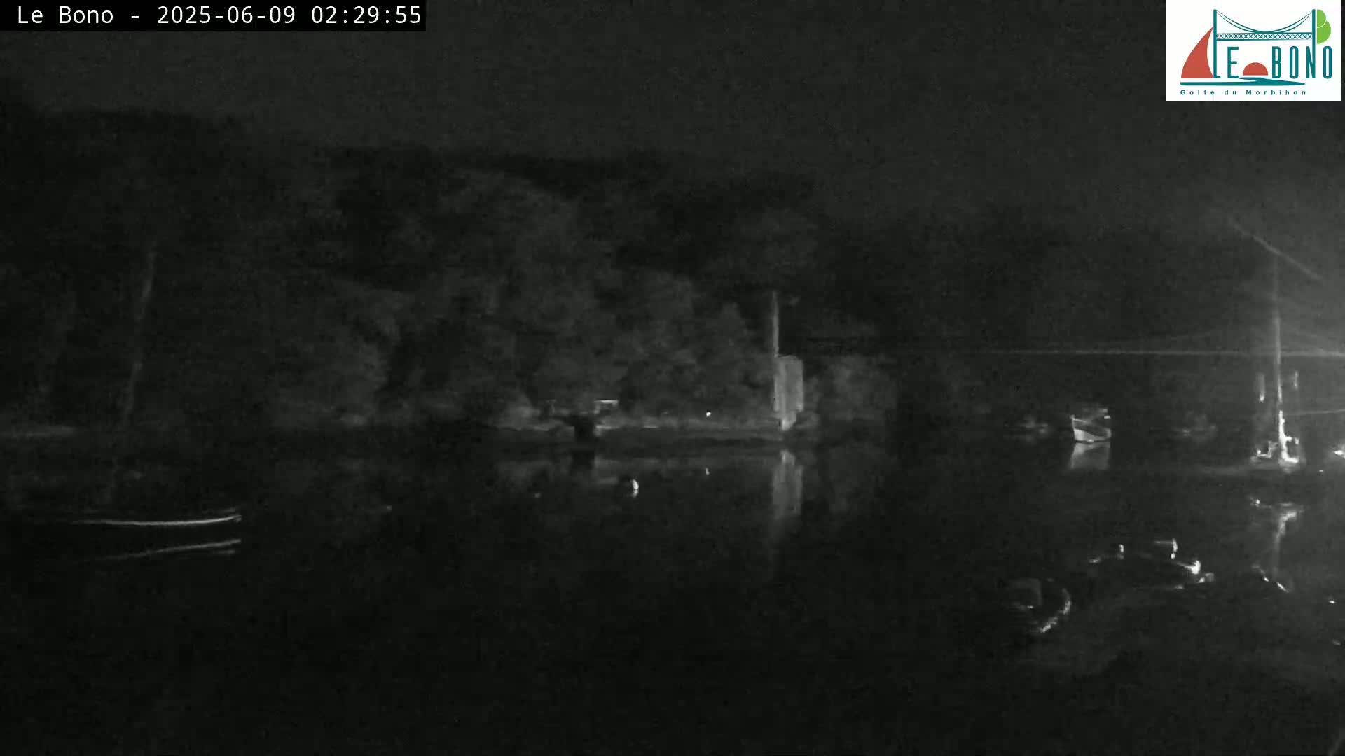 Riviere du Bono River & Le Bono Pont Joseph Le Brix (Pont Joseph Bridge) Live Cam - Vannes, Morbihan, Bretagne. France
