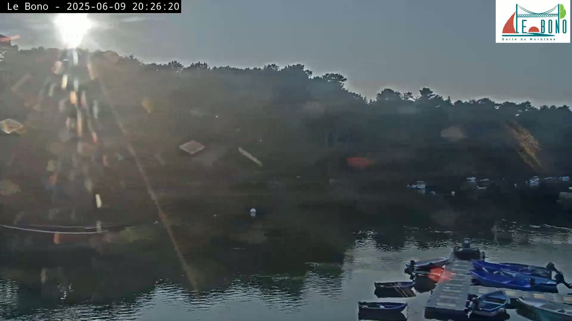 Riviere du Bono River & Le Bono Pont Joseph Le Brix (Pont Joseph Bridge) Live Cam - Vannes, Morbihan, Bretagne. France