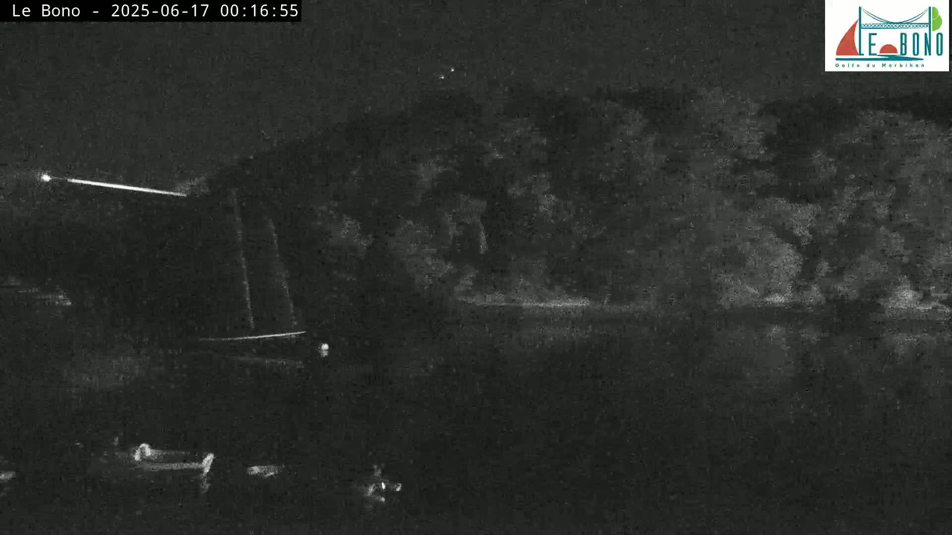 Riviere du Bono River & Le Bono Pont Joseph Le Brix (Pont Joseph Bridge) Live Cam - Vannes, Morbihan, Bretagne. France