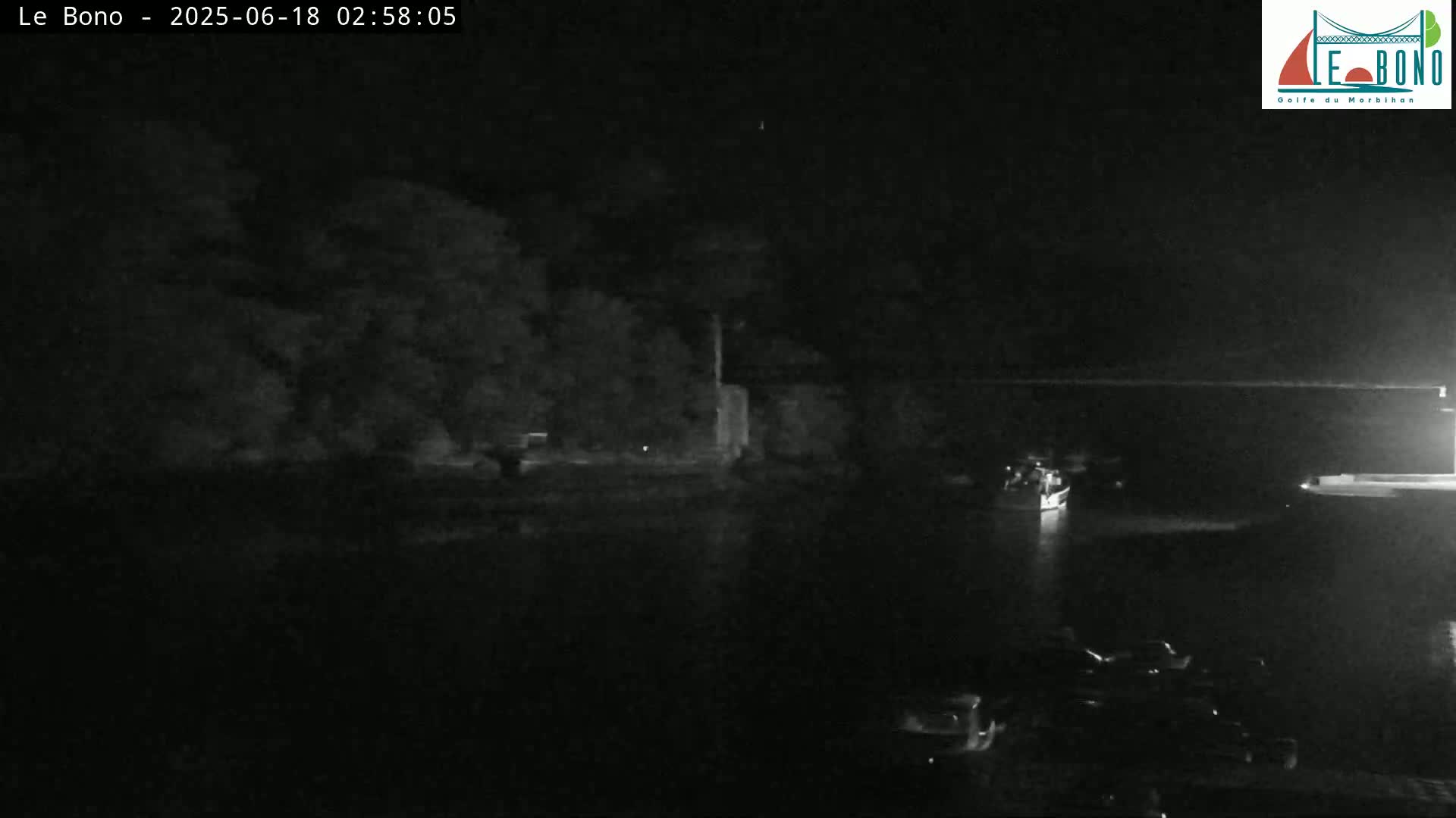 Riviere du Bono River & Le Bono Pont Joseph Le Brix (Pont Joseph Bridge) Live Cam - Vannes, Morbihan, Bretagne. France