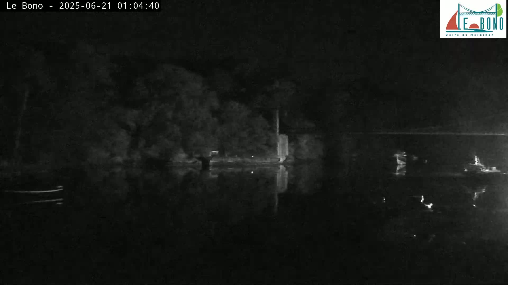 Riviere du Bono River & Le Bono Pont Joseph Le Brix (Pont Joseph Bridge) Live Cam - Vannes, Morbihan, Bretagne. France